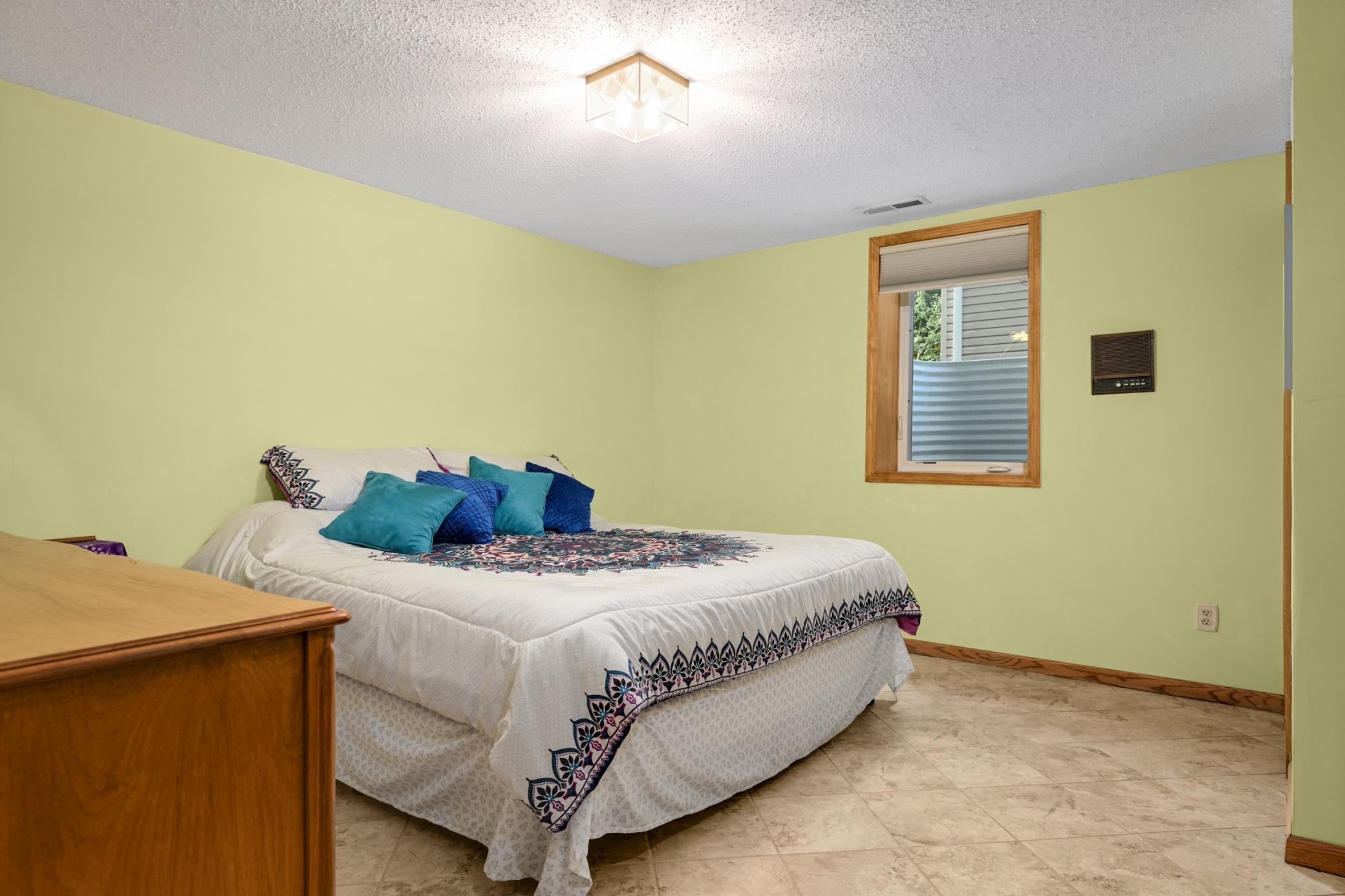 1797 Eldridge Avenue W Property Photo 29