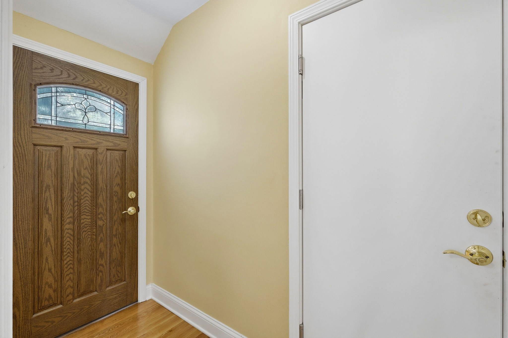 4920 Sunnyside Road Property Photo 5