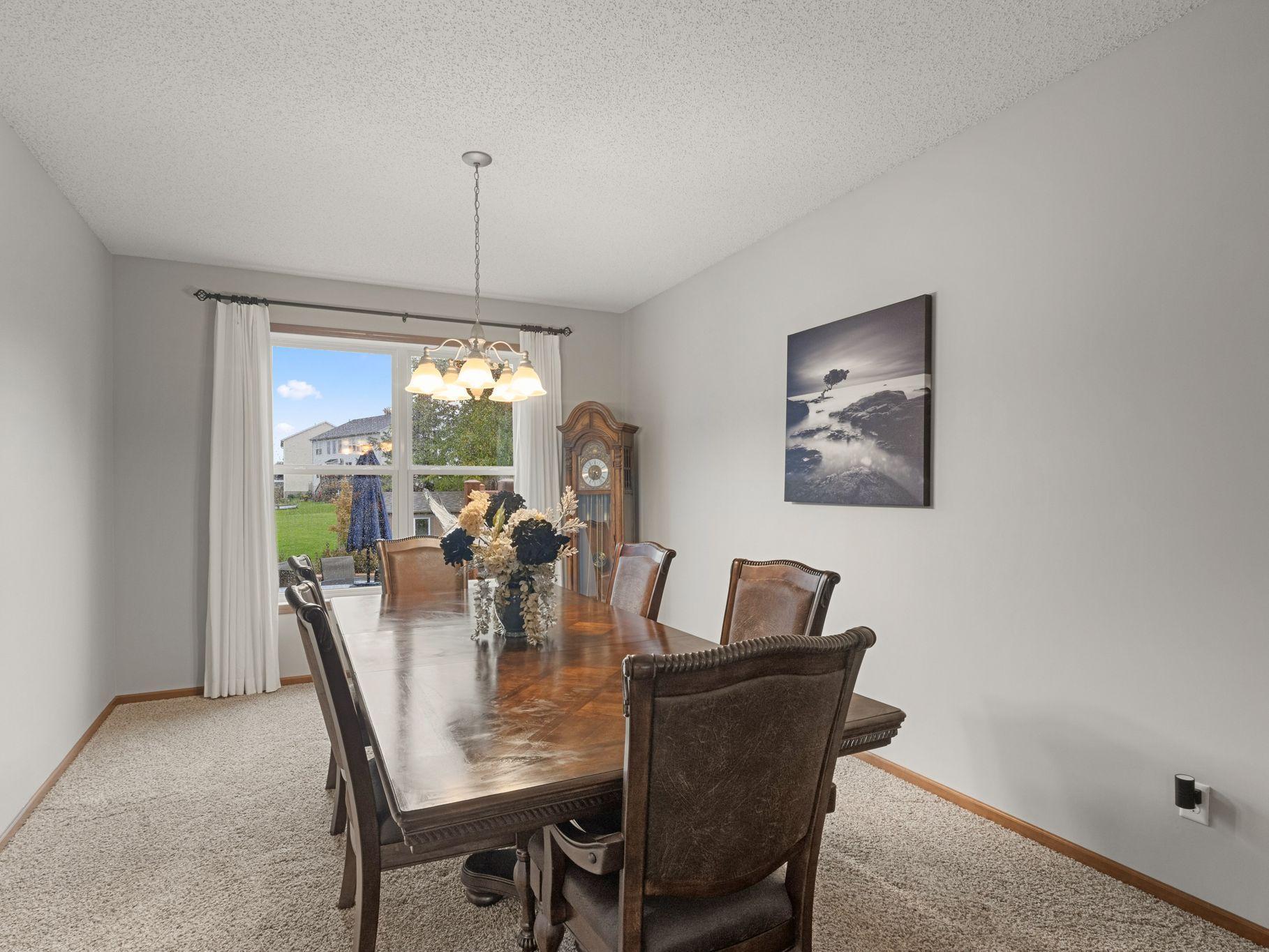 5475 Trailhead Lane Se Property Photo 5