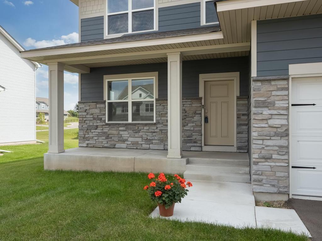 10691 Bent Pine Lane Property Photo 3