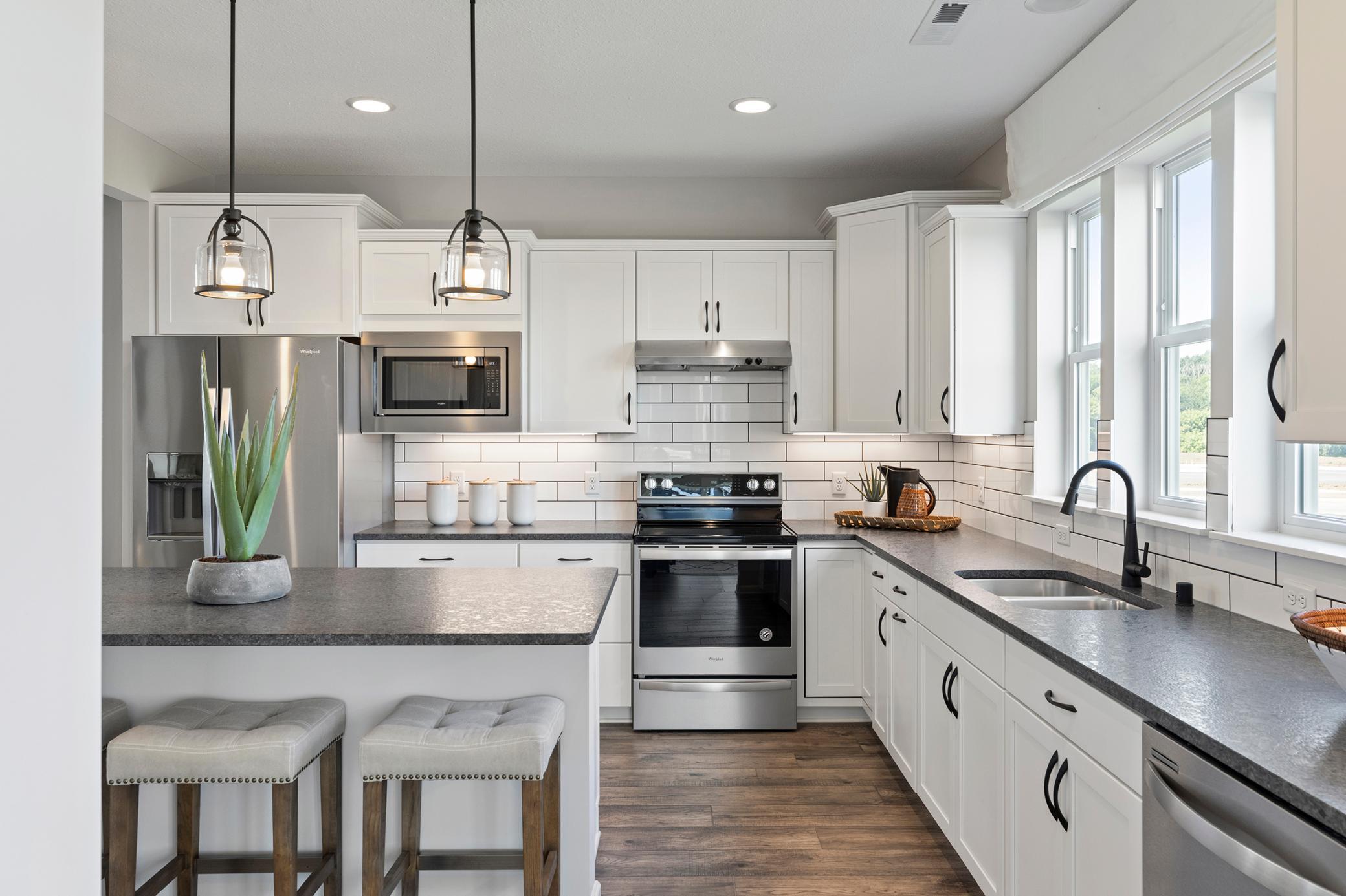 19077 101st Place Property Photo 4