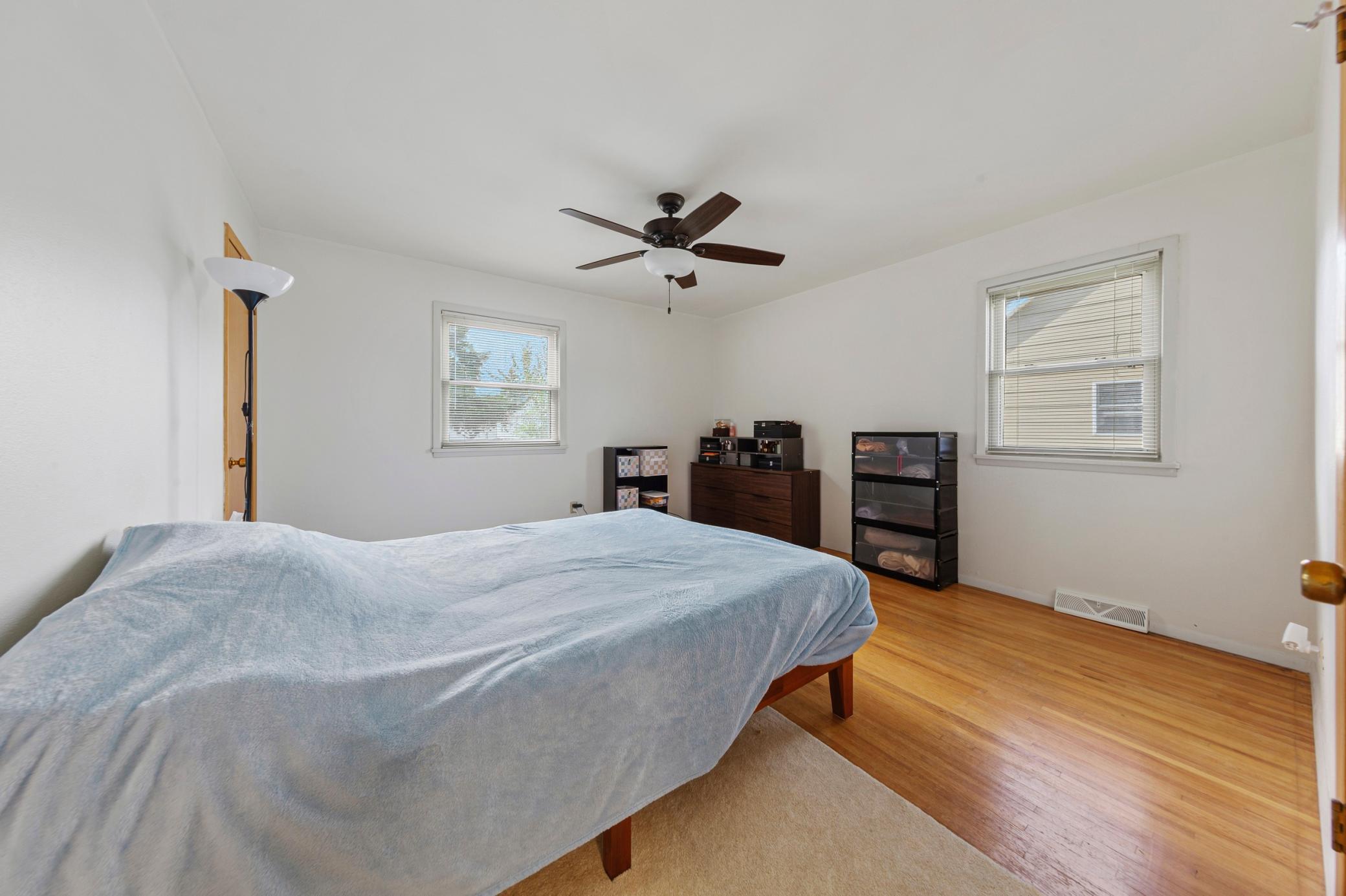 805 9th Avenue Ne Property Photo 33
