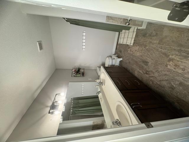 8609 Sugarberry Creek Property Photo 10