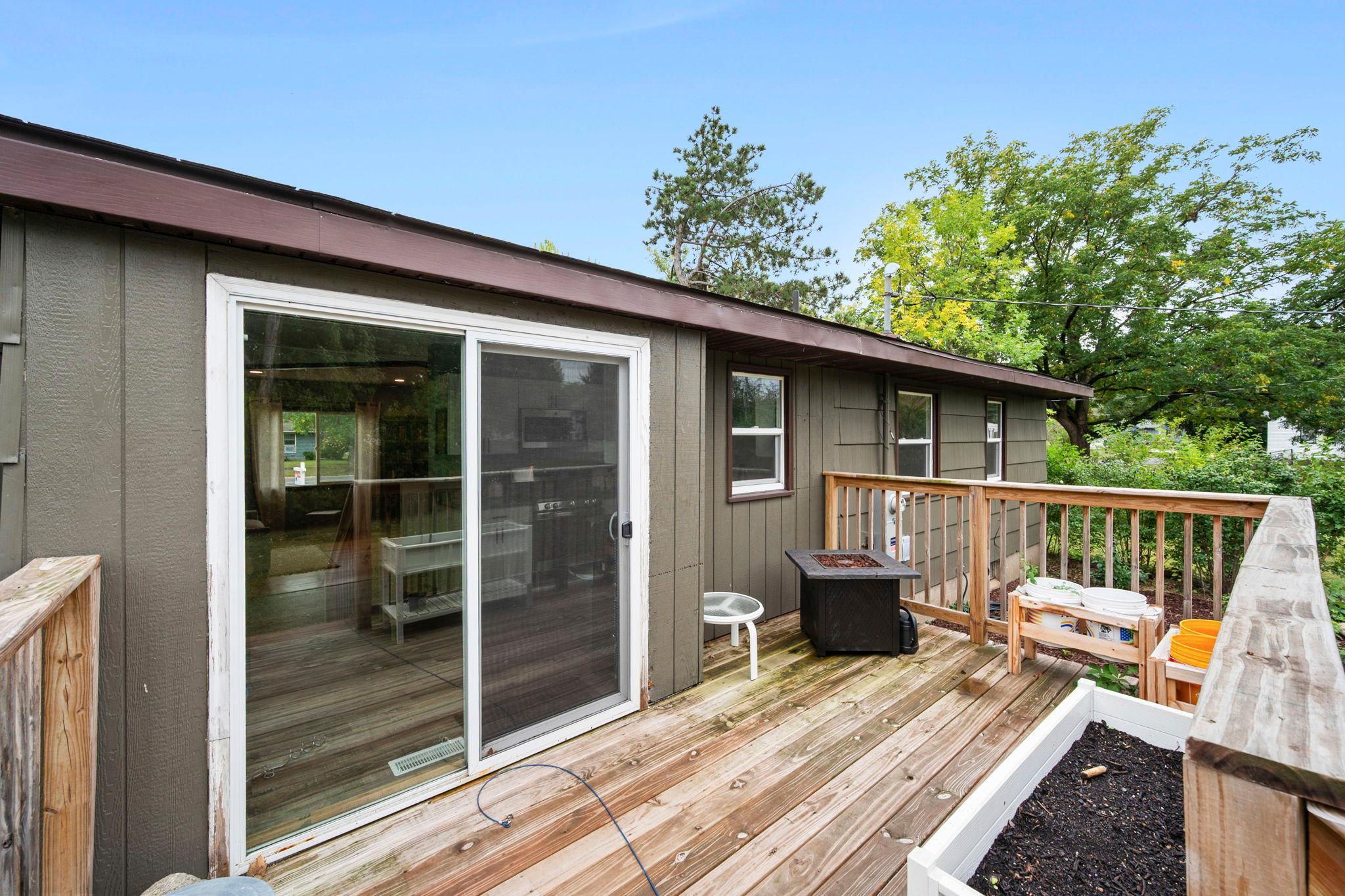 16288 Florida Way W Property Photo 23