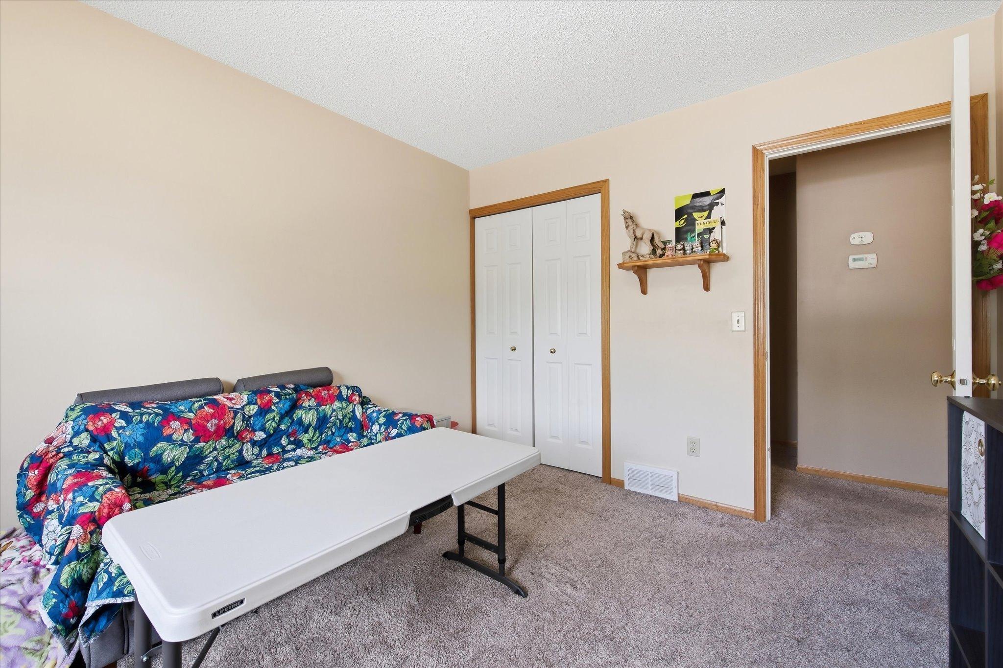 12103 Oak Park Boulevard Ne Property Photo 11