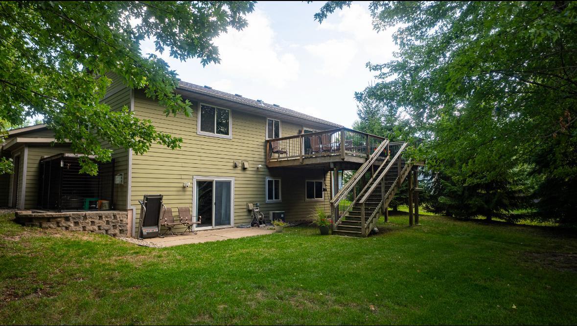 895 Marigold Drive Property Photo 3