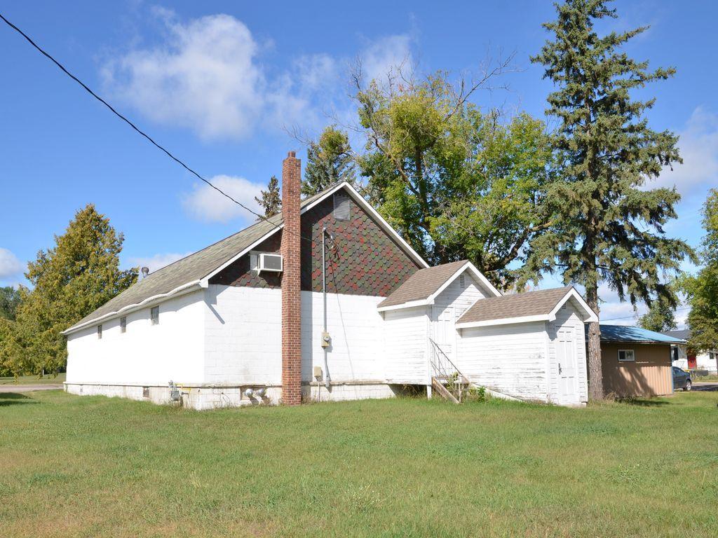 602 Main Avenue S Property Photo 3