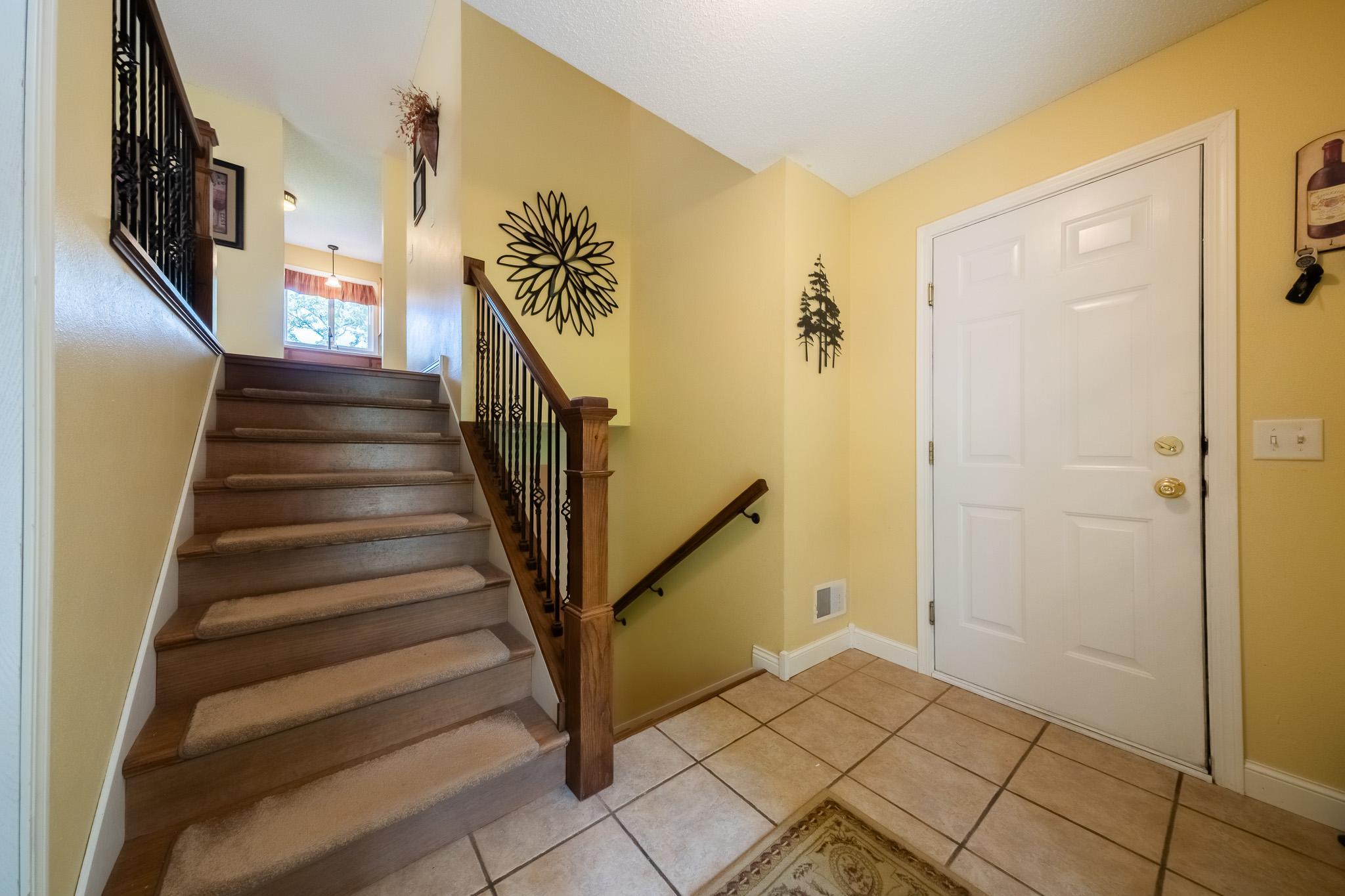710 S 2nd Street Property Photo 5