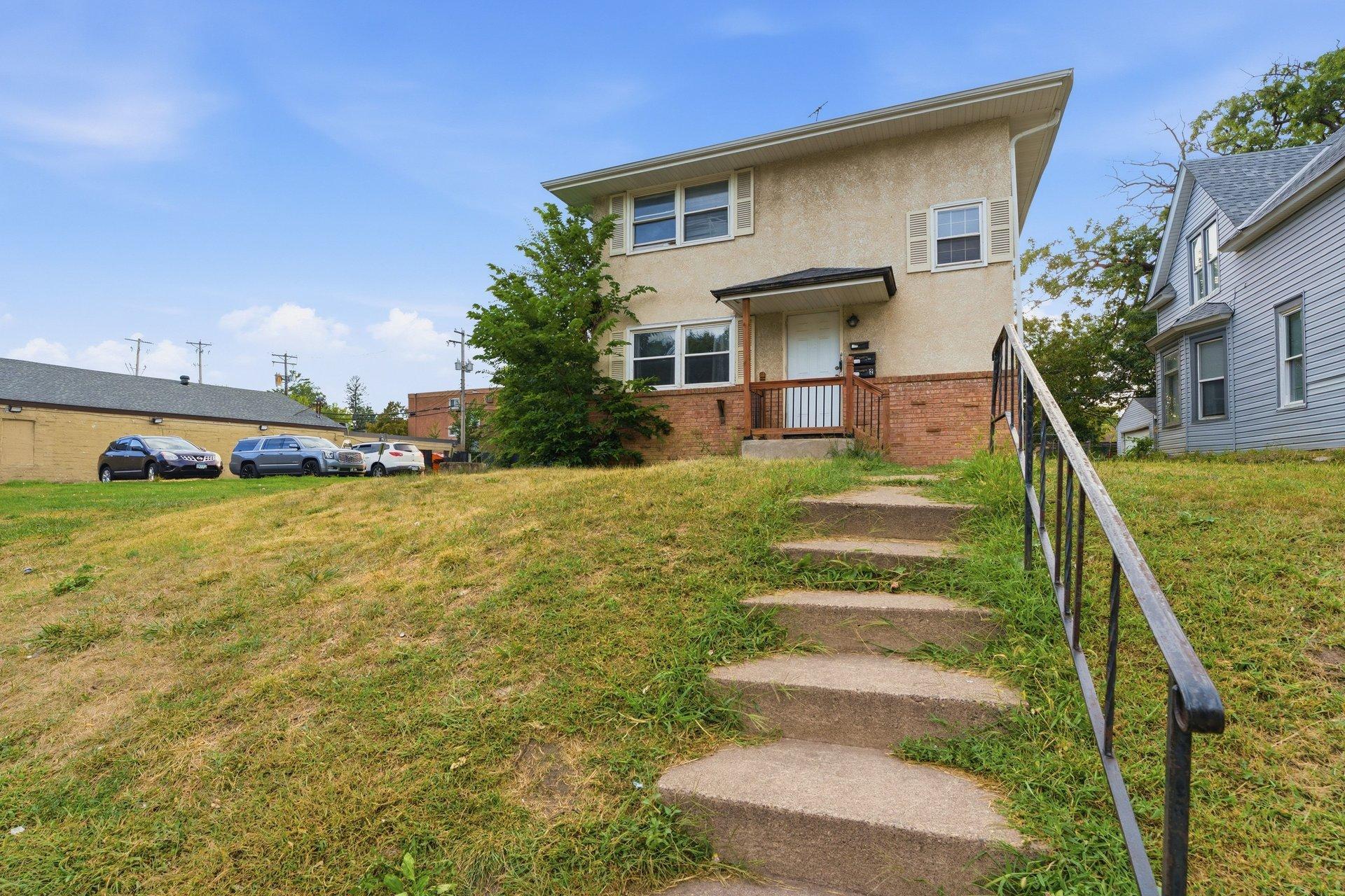 3229 Penn Avenue N Property Photo 1
