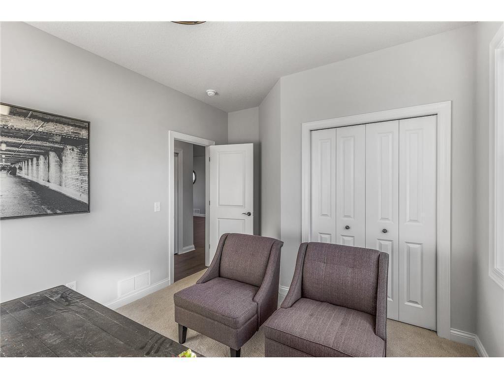 2101 Cobblestone Court Property Photo 9