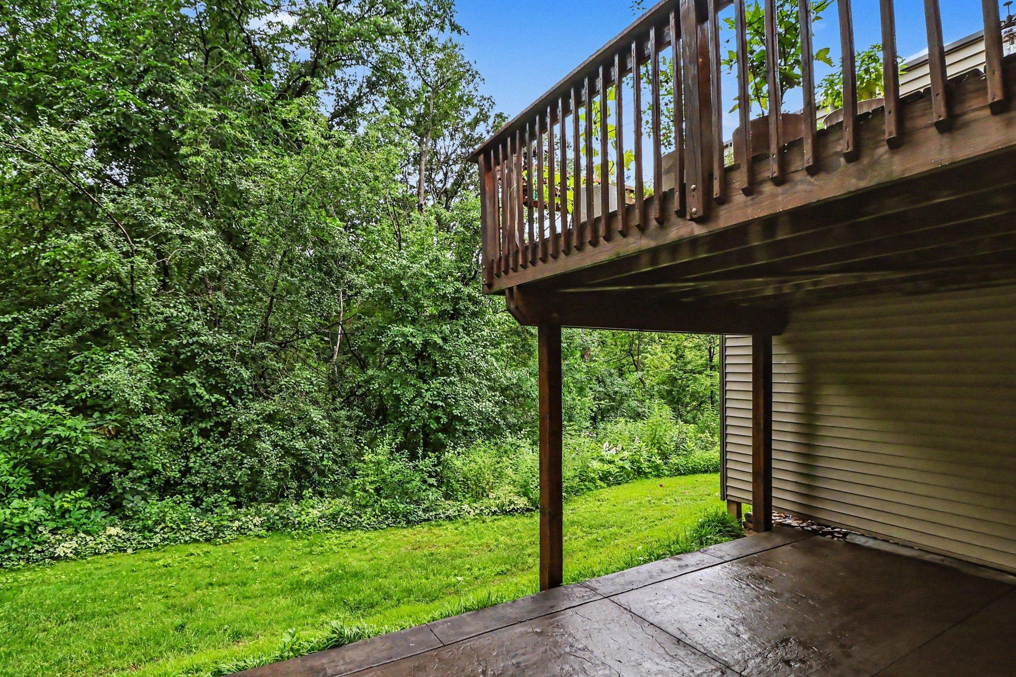 4490 Woodgate Point Property Photo 22
