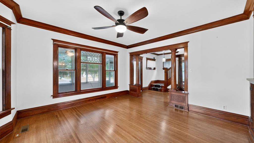 706 N Broadway Avenue Property Photo 13