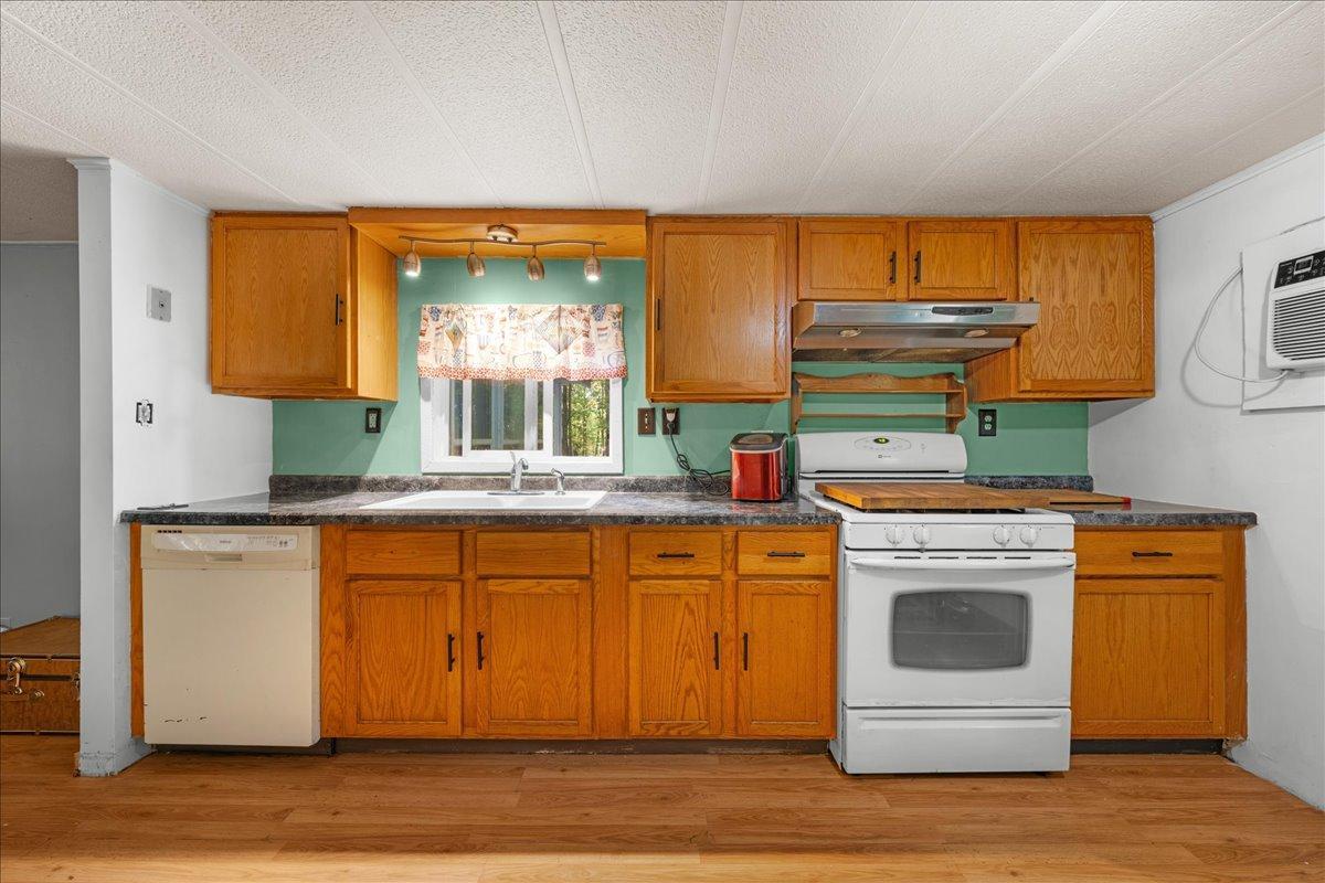 25261 Maple Tree Lane Property Photo 10