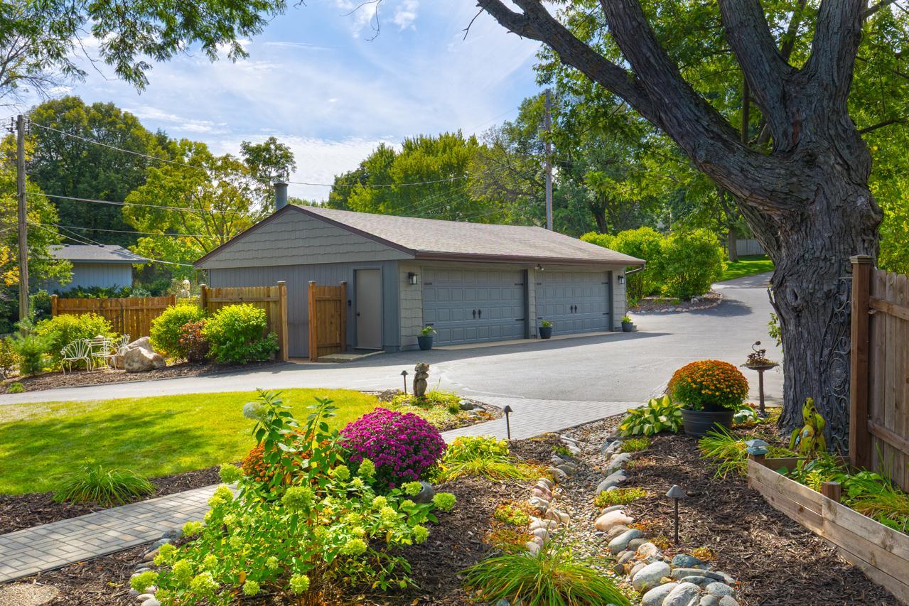 15601 Summit Drive Property Photo 61