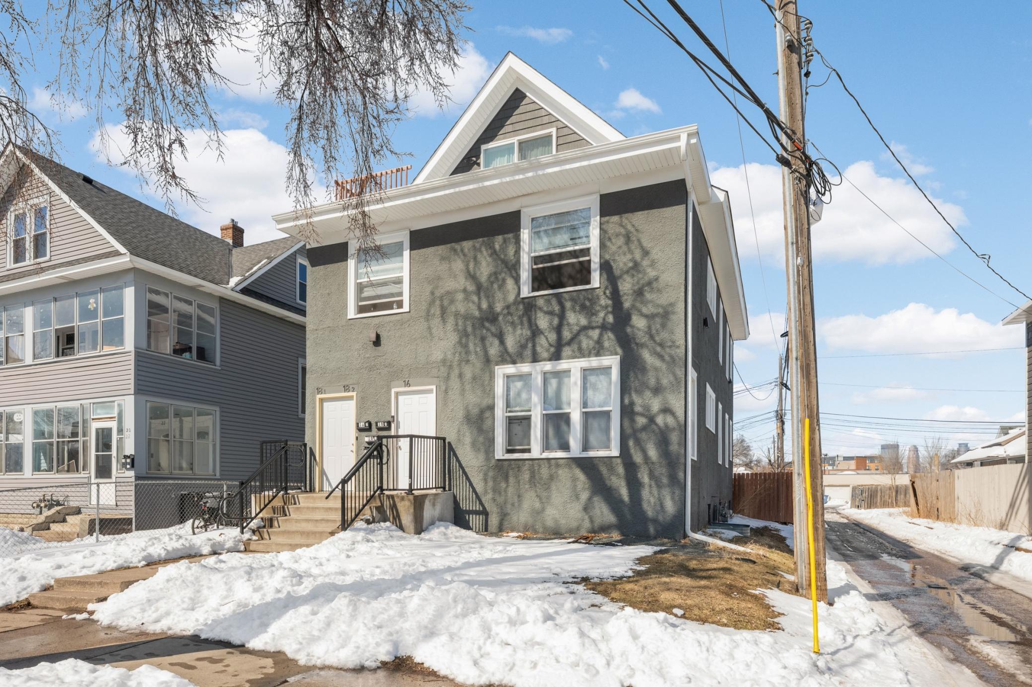 16 W 33rd Street Property Photo 1
