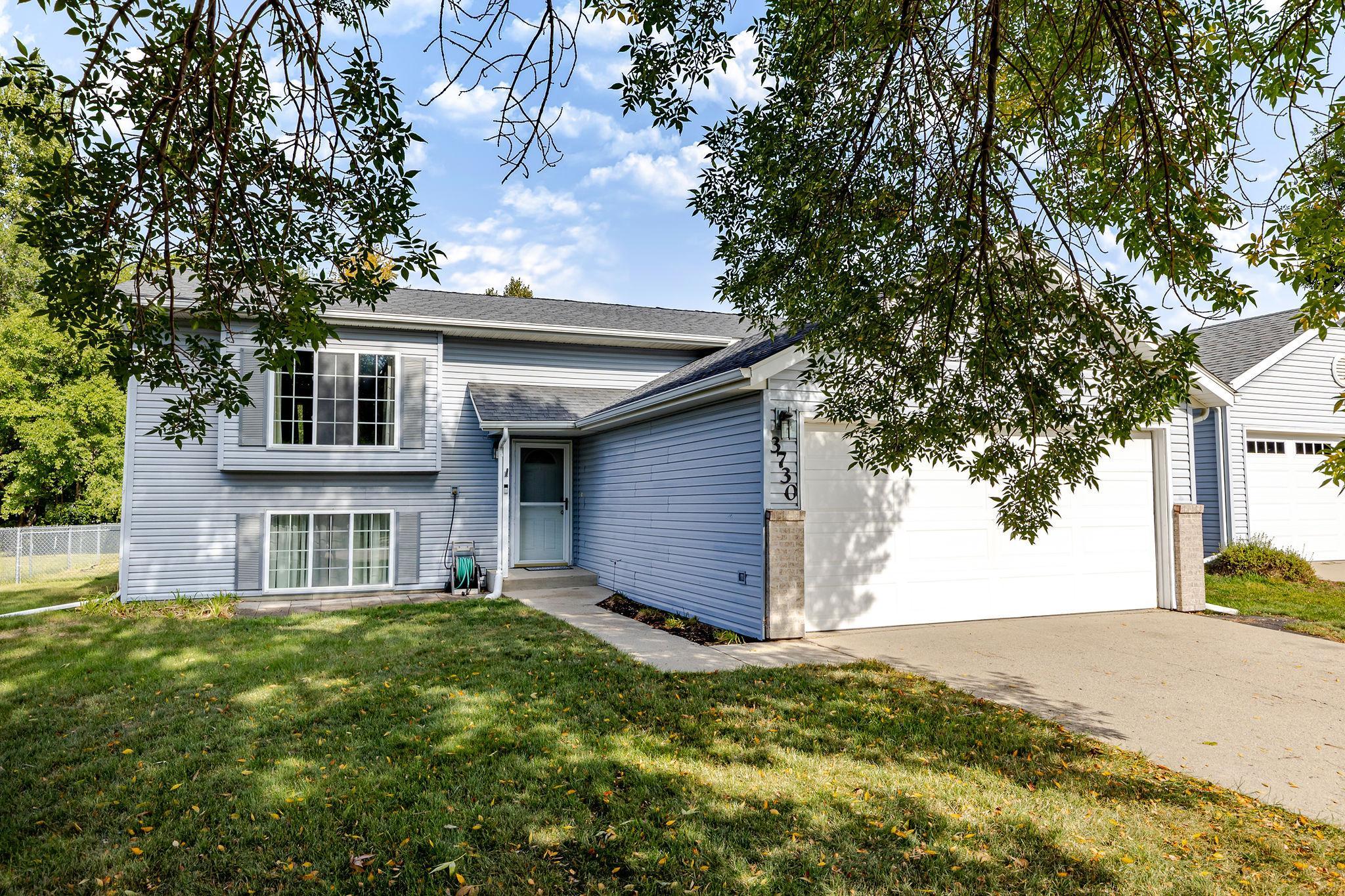 3730 Village Green Circle Property Photo 1