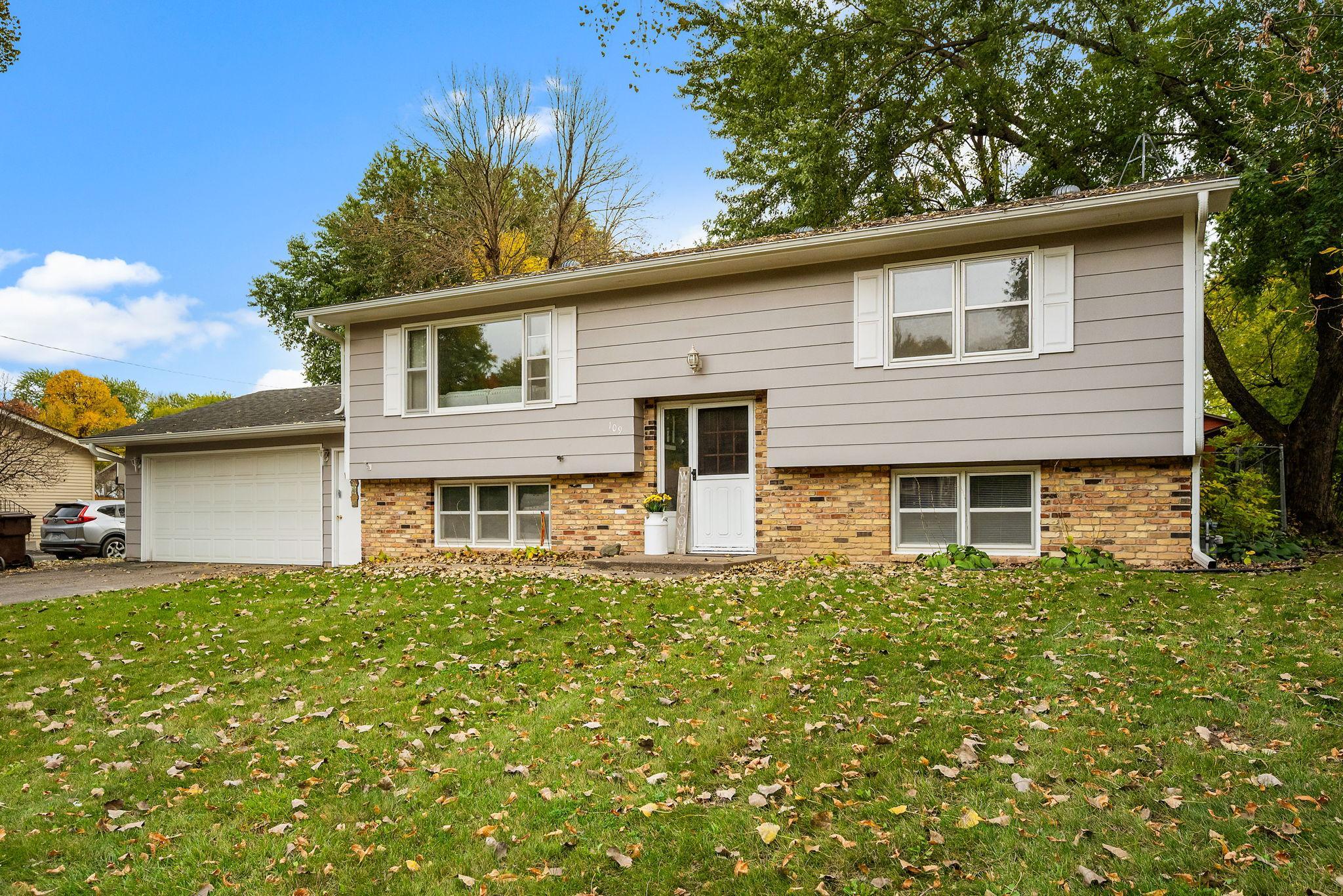 109 Oak Avenue Sw Property Photo 1
