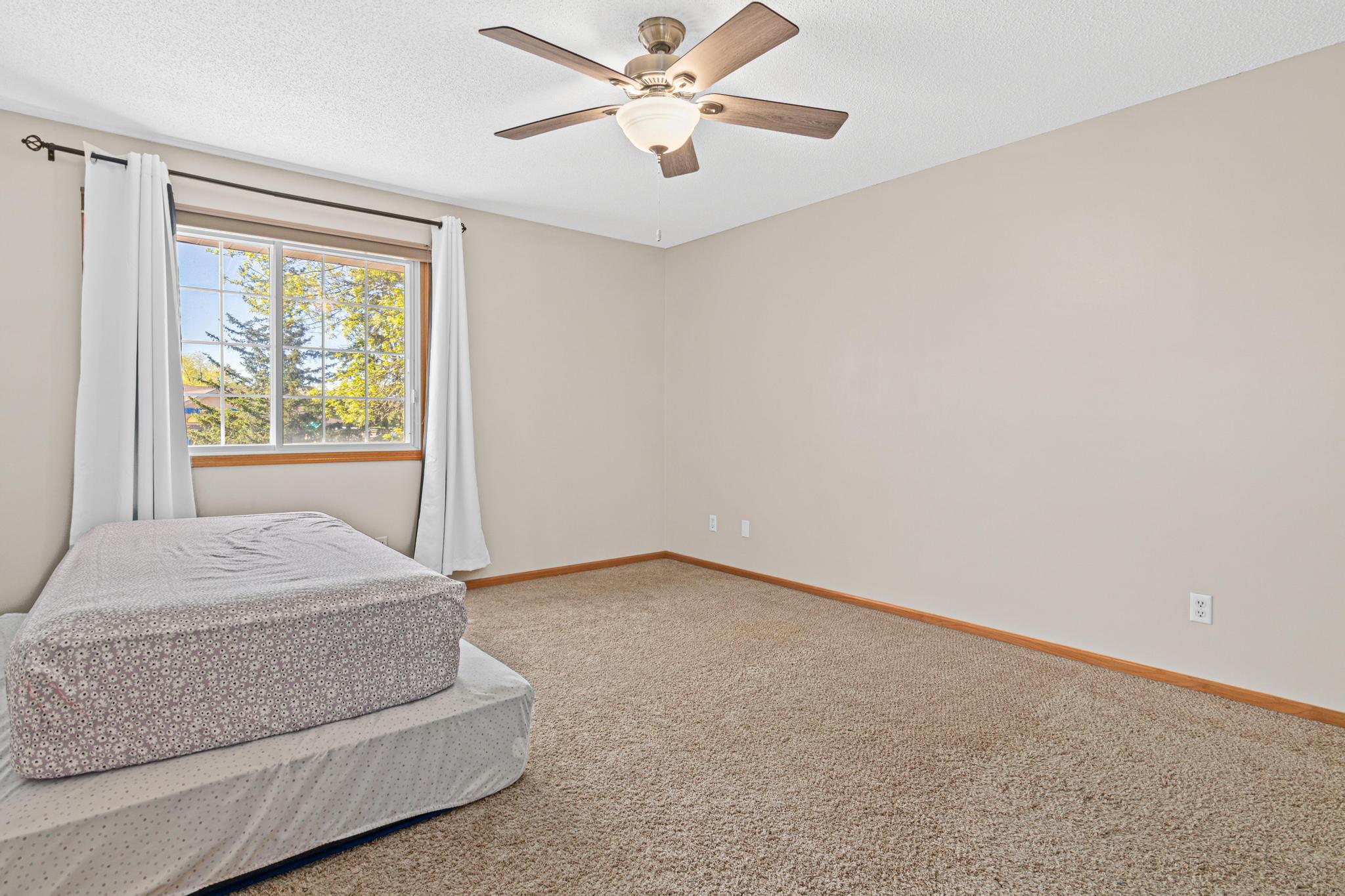 17980 Cobblestone Way Property Photo 18
