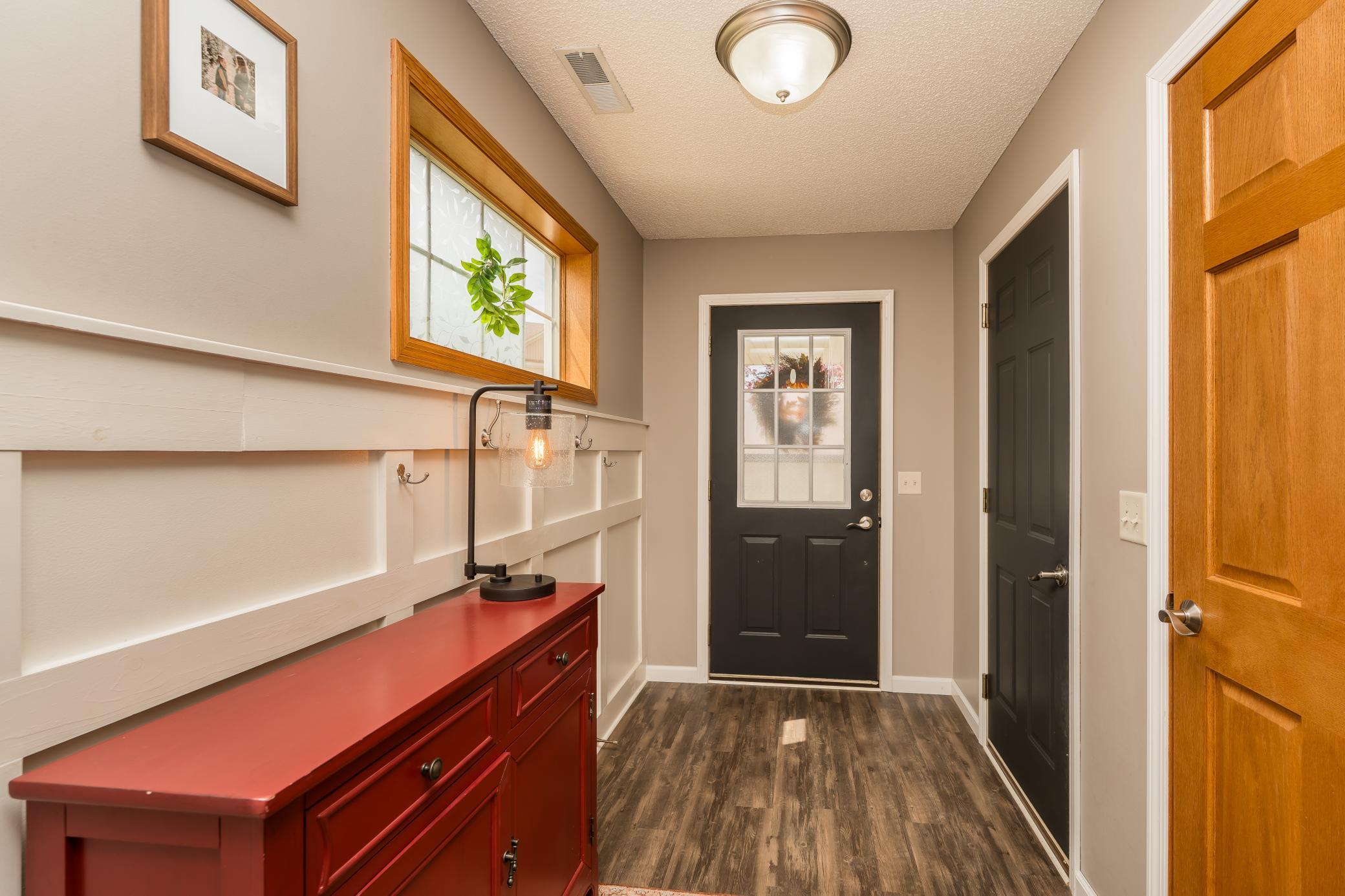 9737 Saint Andrews Drive Property Photo 3