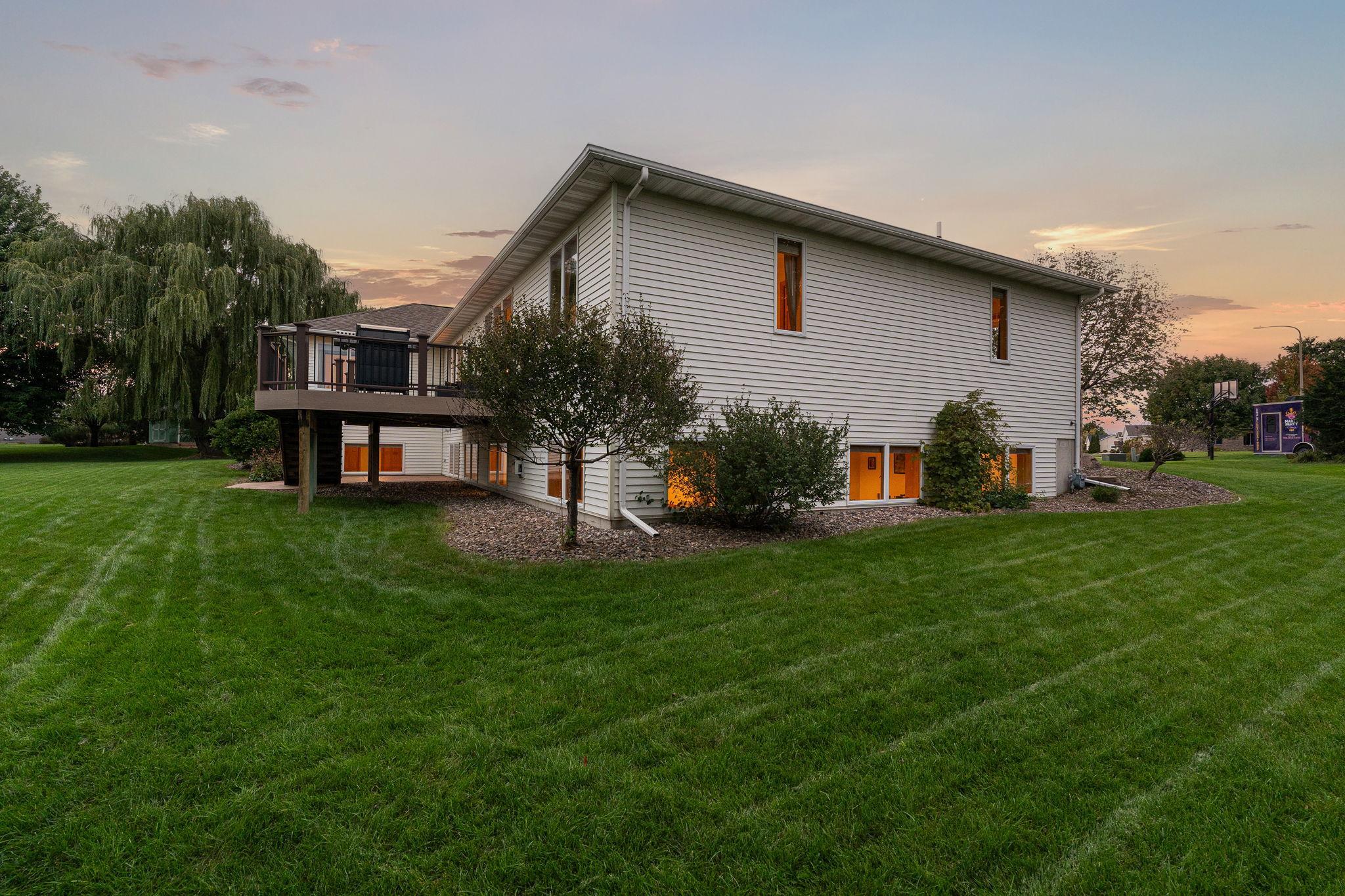 1110 27th Street Sw Property Photo 24