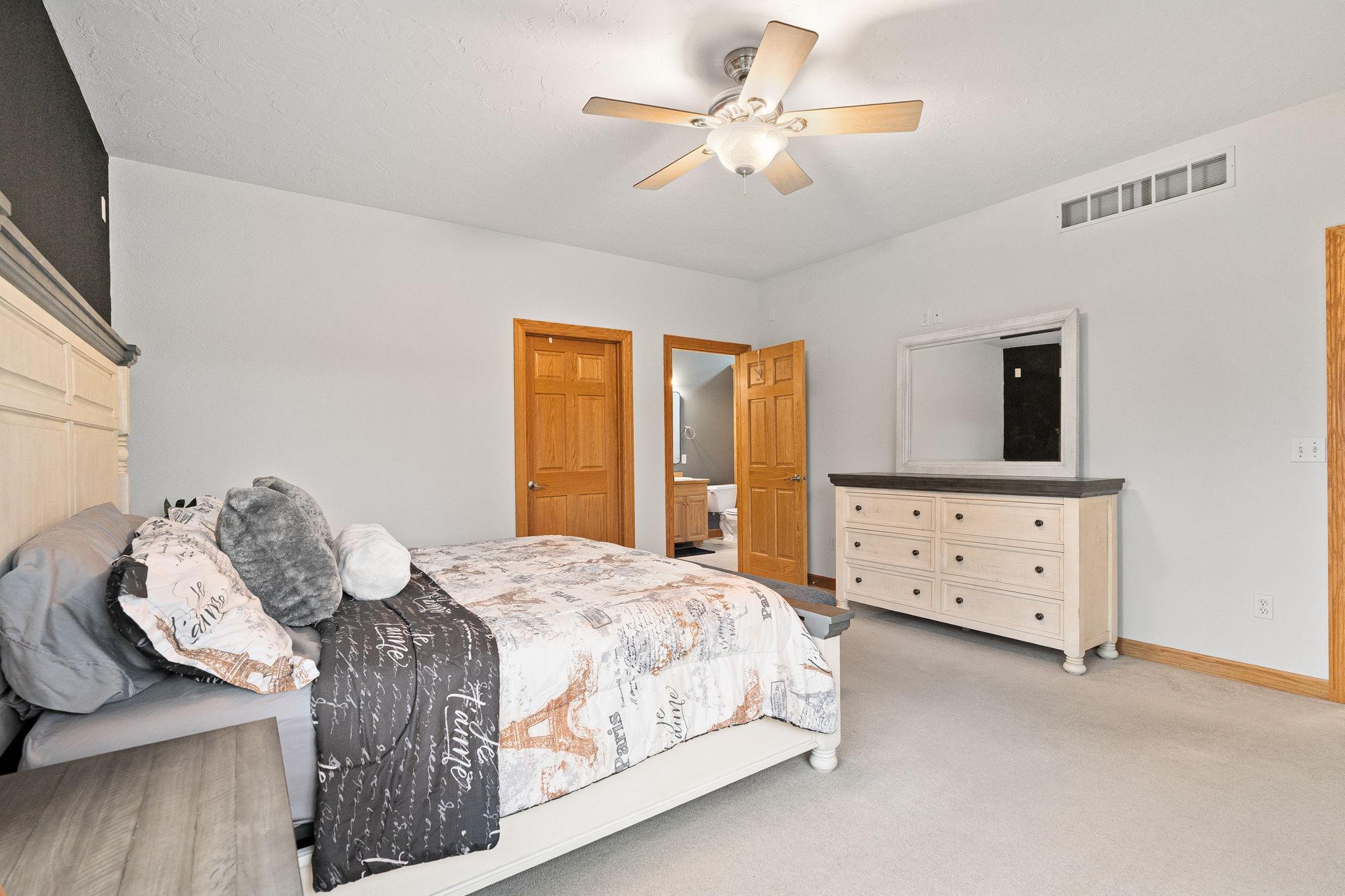 1110 27th Street Sw Property Photo 66