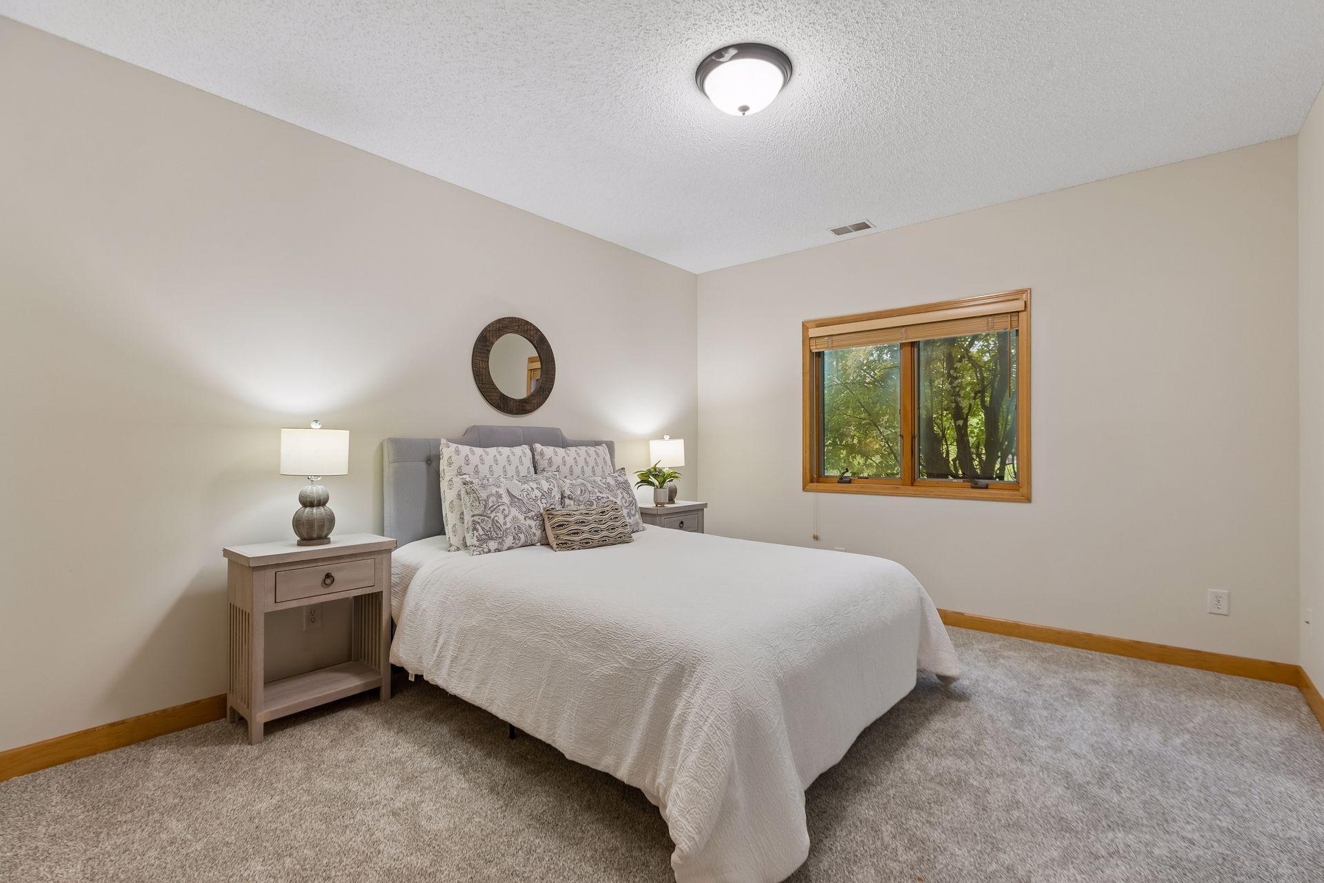 4315 Canby Avenue Property Photo 36