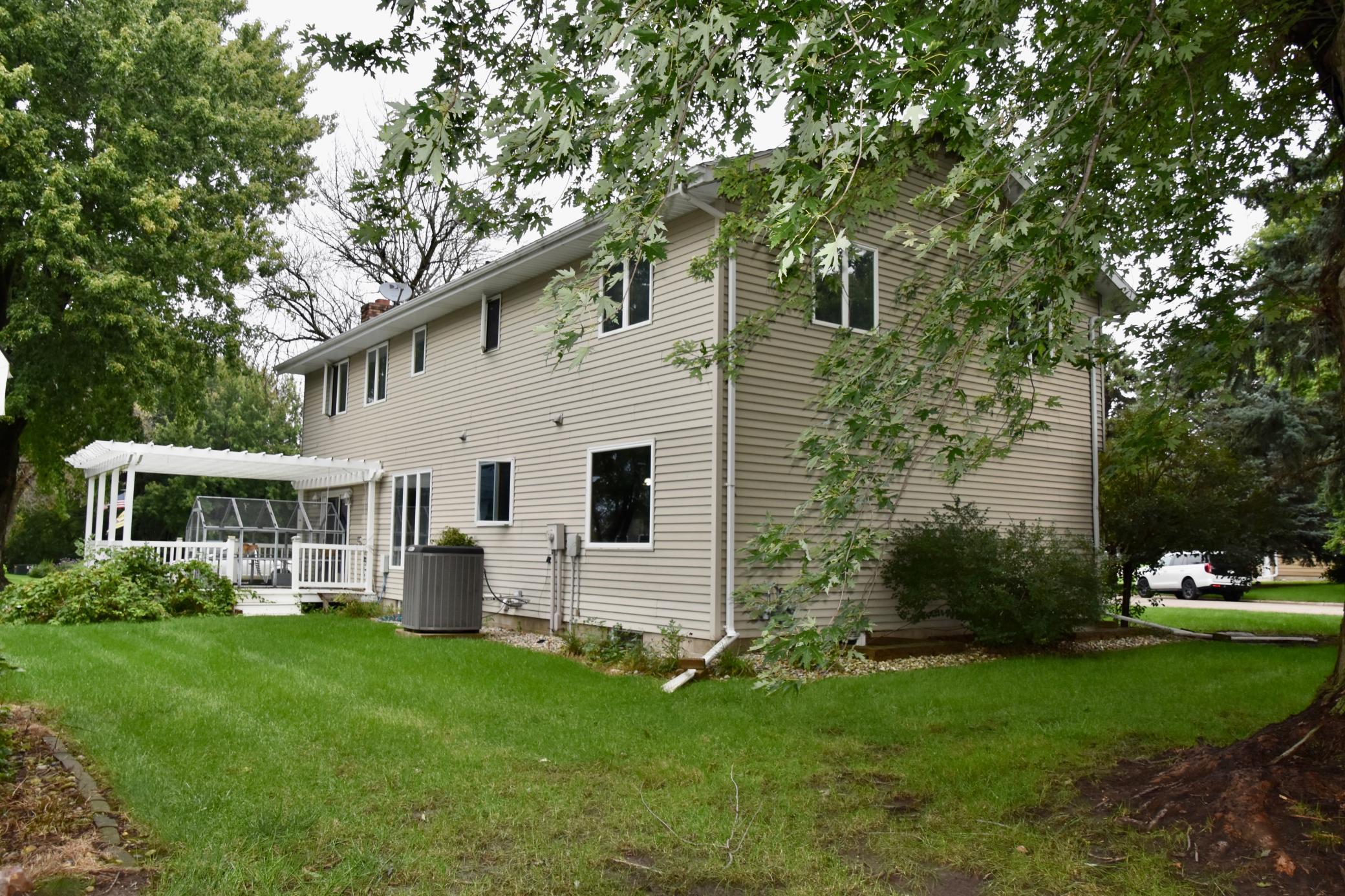 107 Circle Drive Property Photo 4