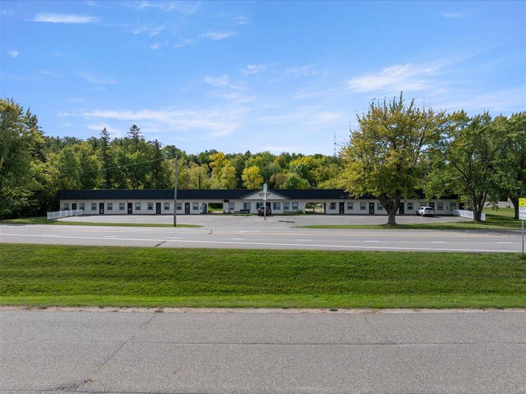 107 Minnesota Avenue E Property Photo 60