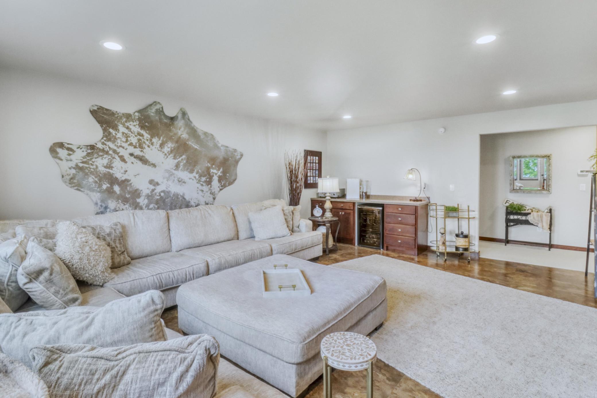 5827 Silverleaf Drive S Property Photo 55
