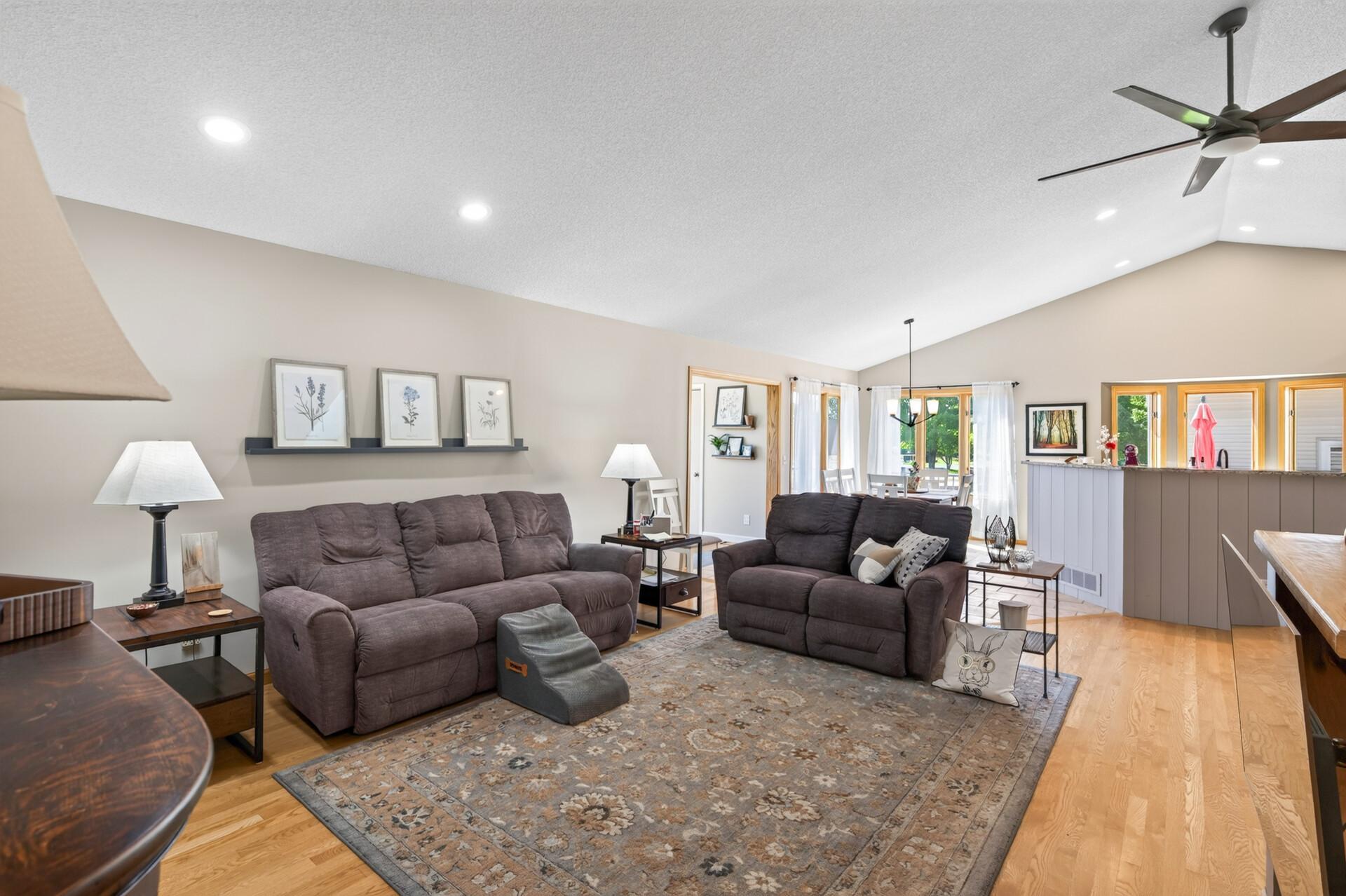 14372 Heather Ridge Drive Property Photo 6