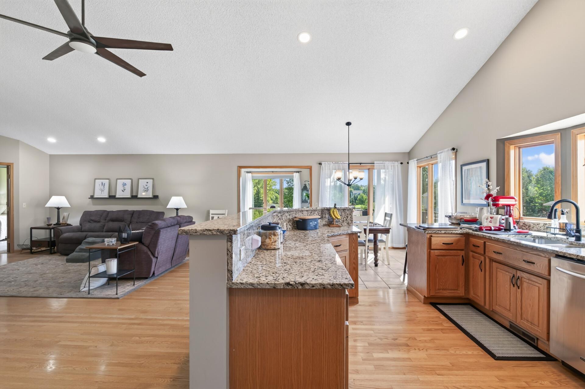 14372 Heather Ridge Drive Property Photo 11