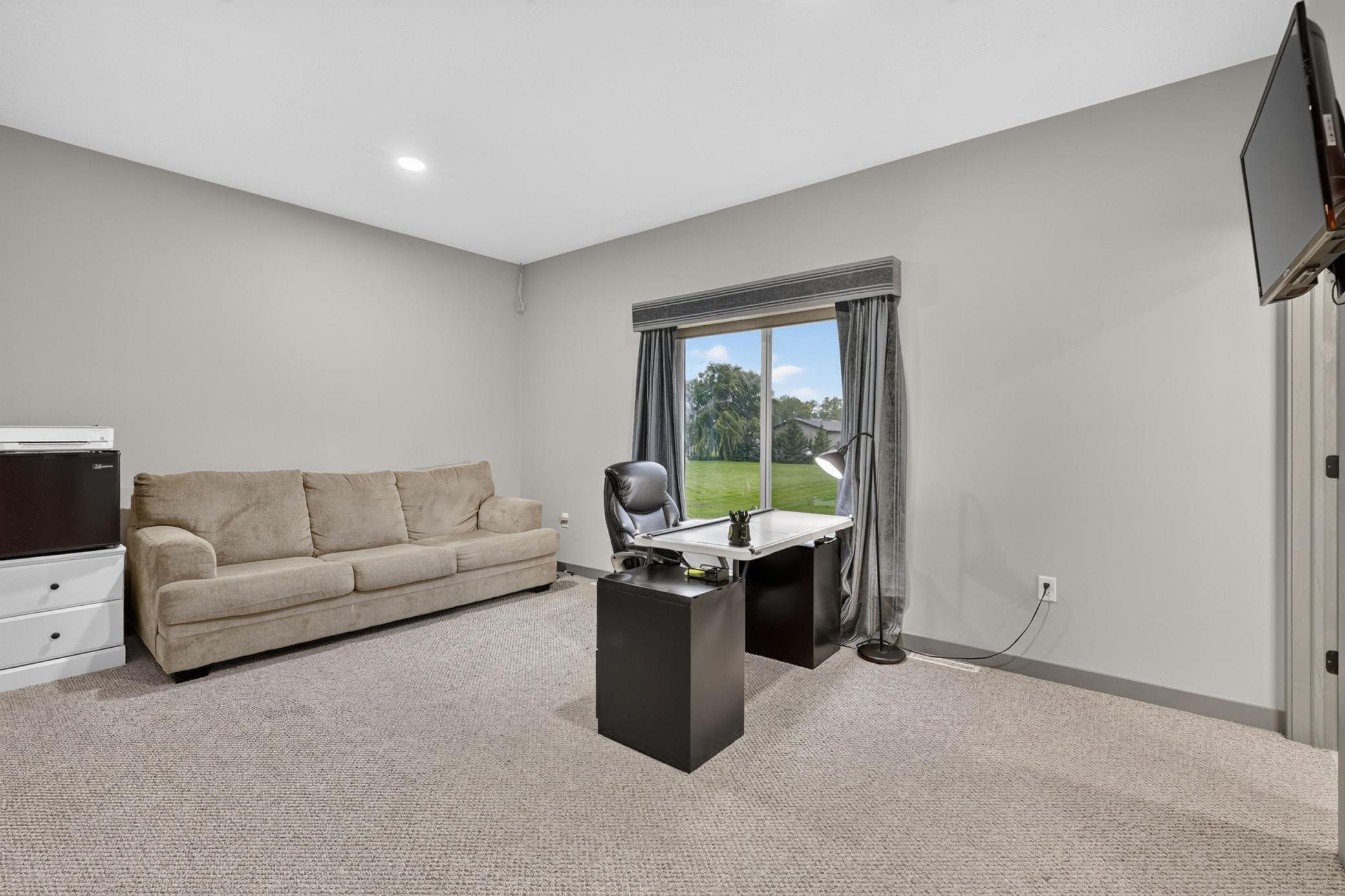 241 Pleasant Street Property Photo 17