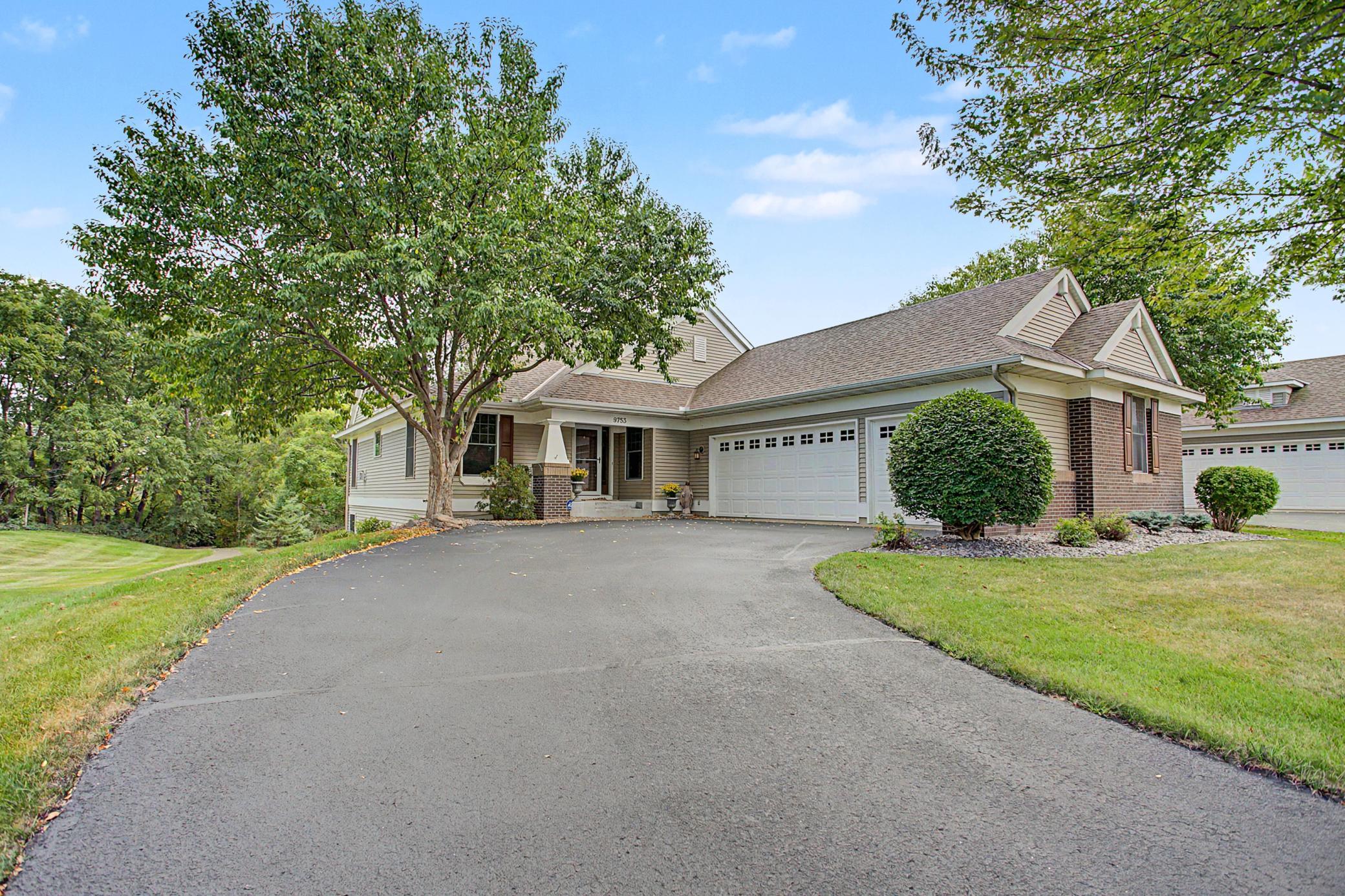 9753 Wedgewood Circle Property Photo 1