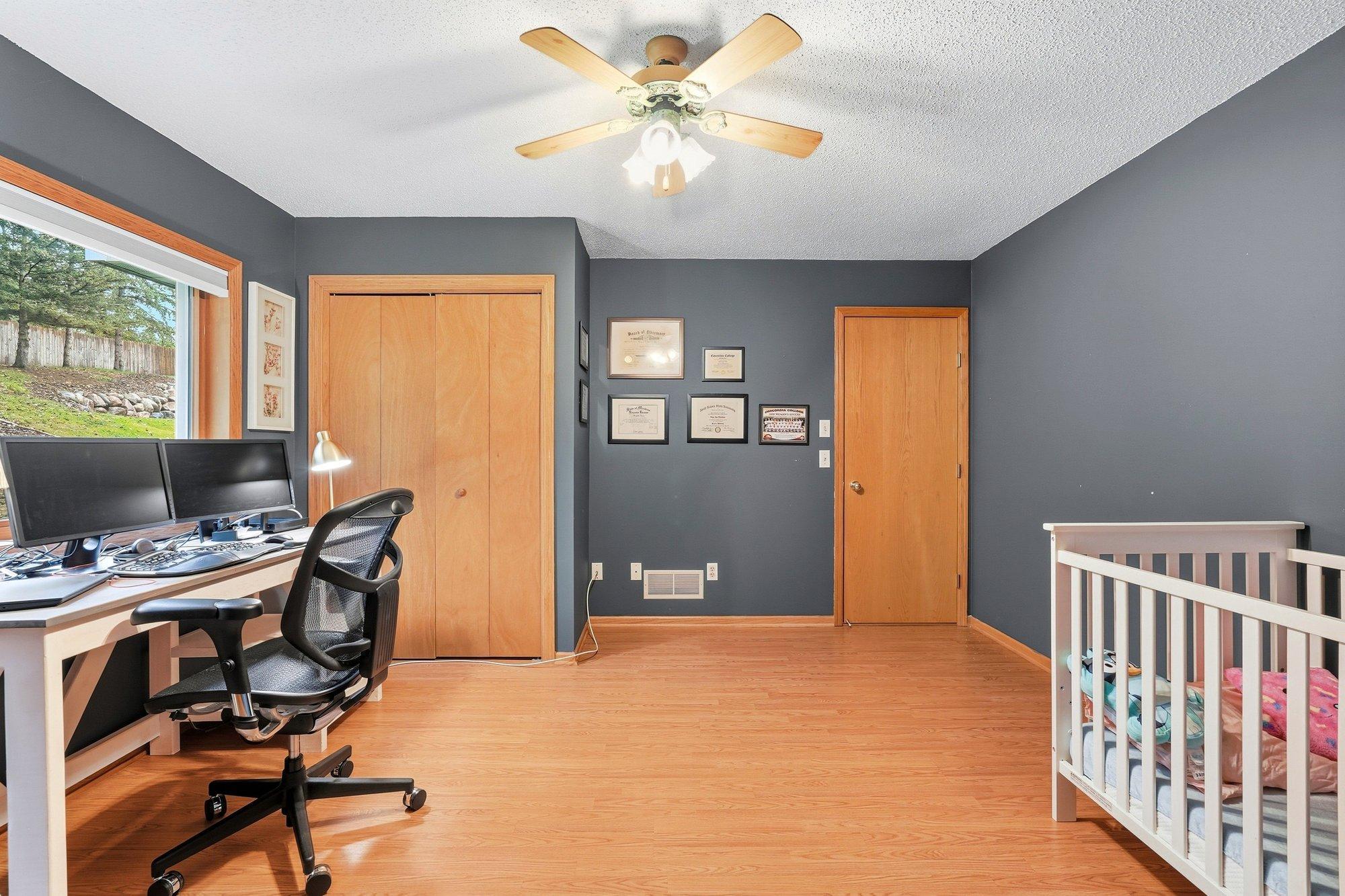 524 Eastwood Court Property Photo 23