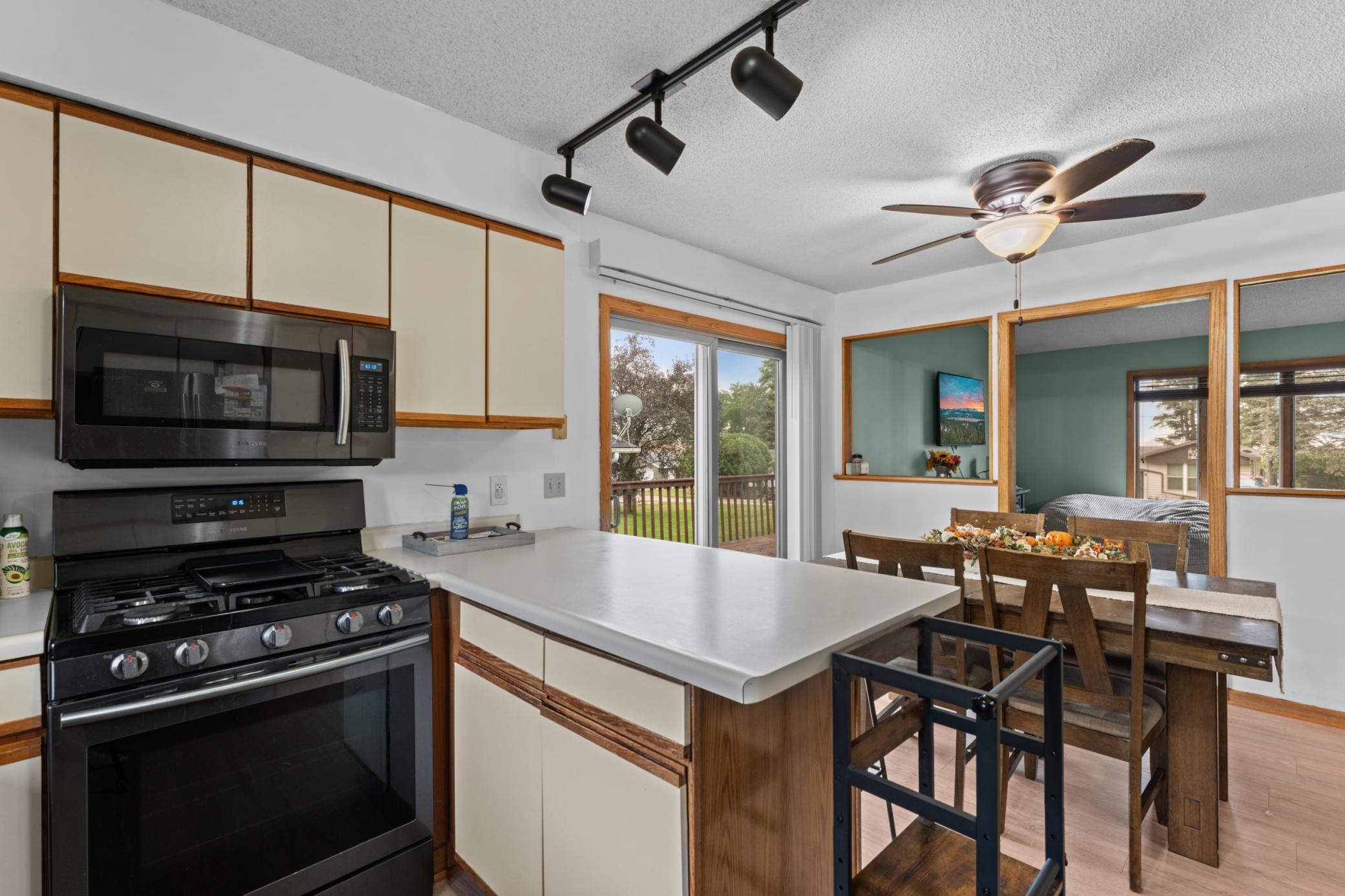 145 4th Avenue Nw Property Photo 12