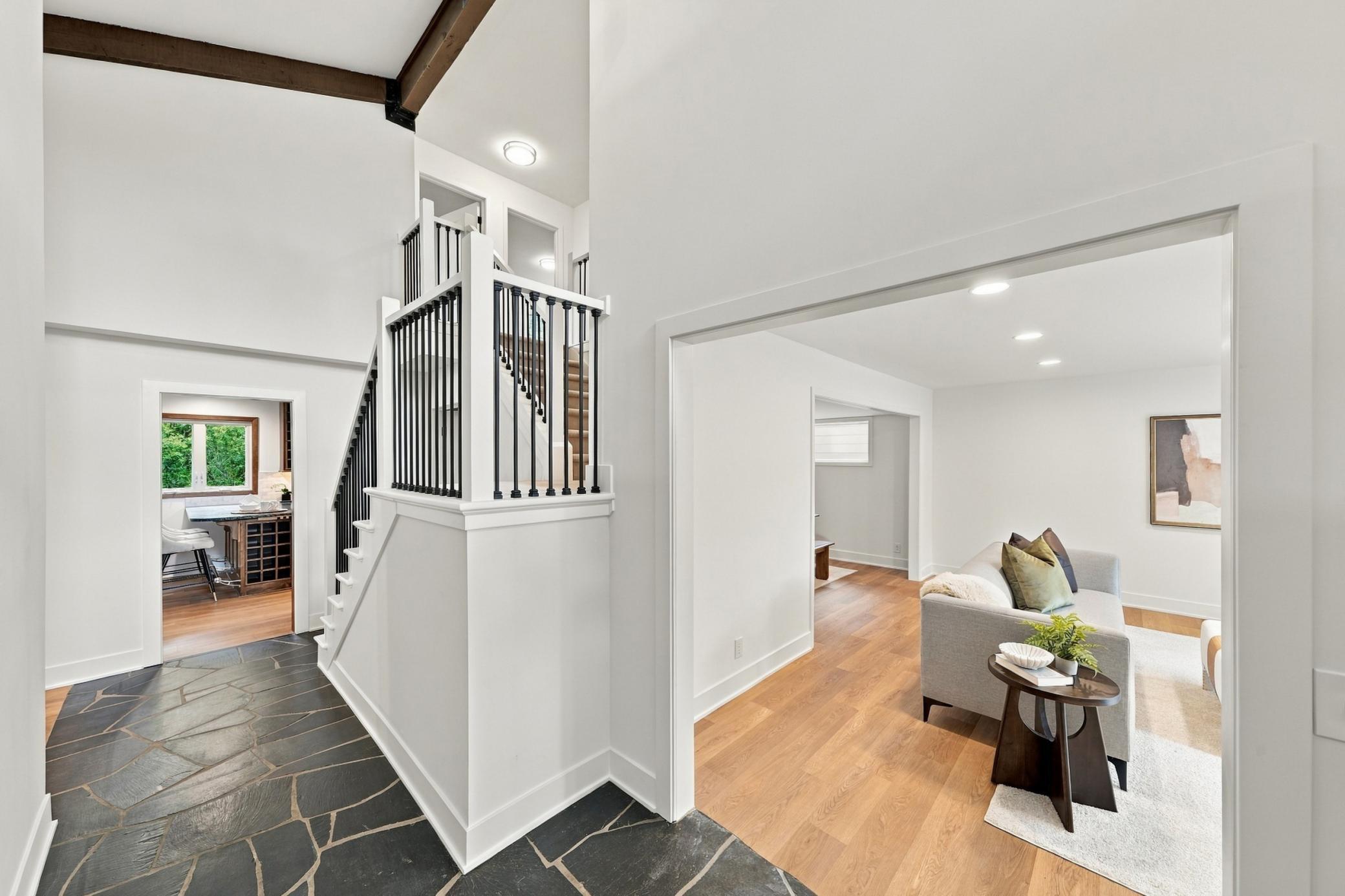 16724 Blenheim Way Property Photo 13