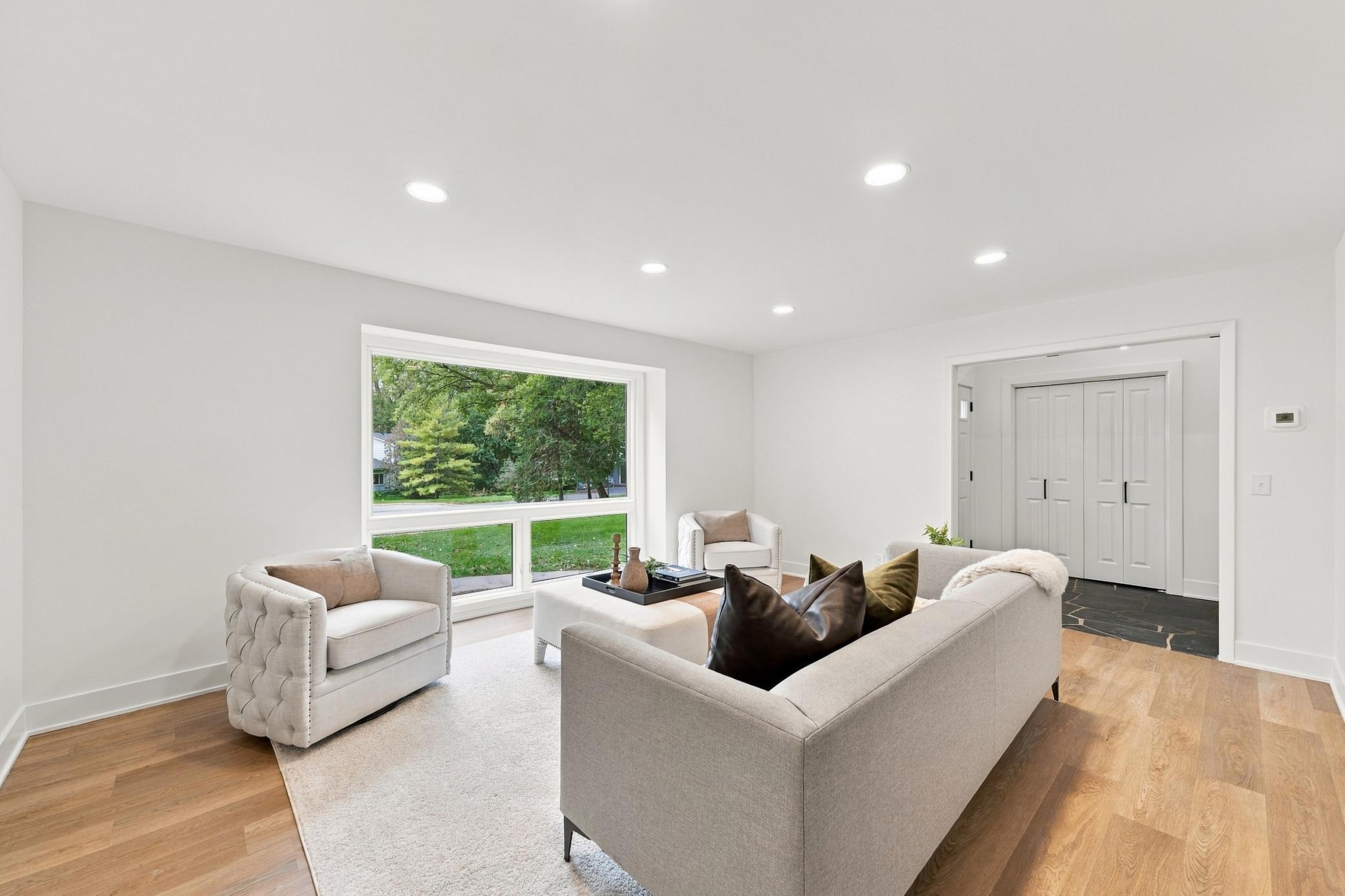 16724 Blenheim Way Property Photo 17
