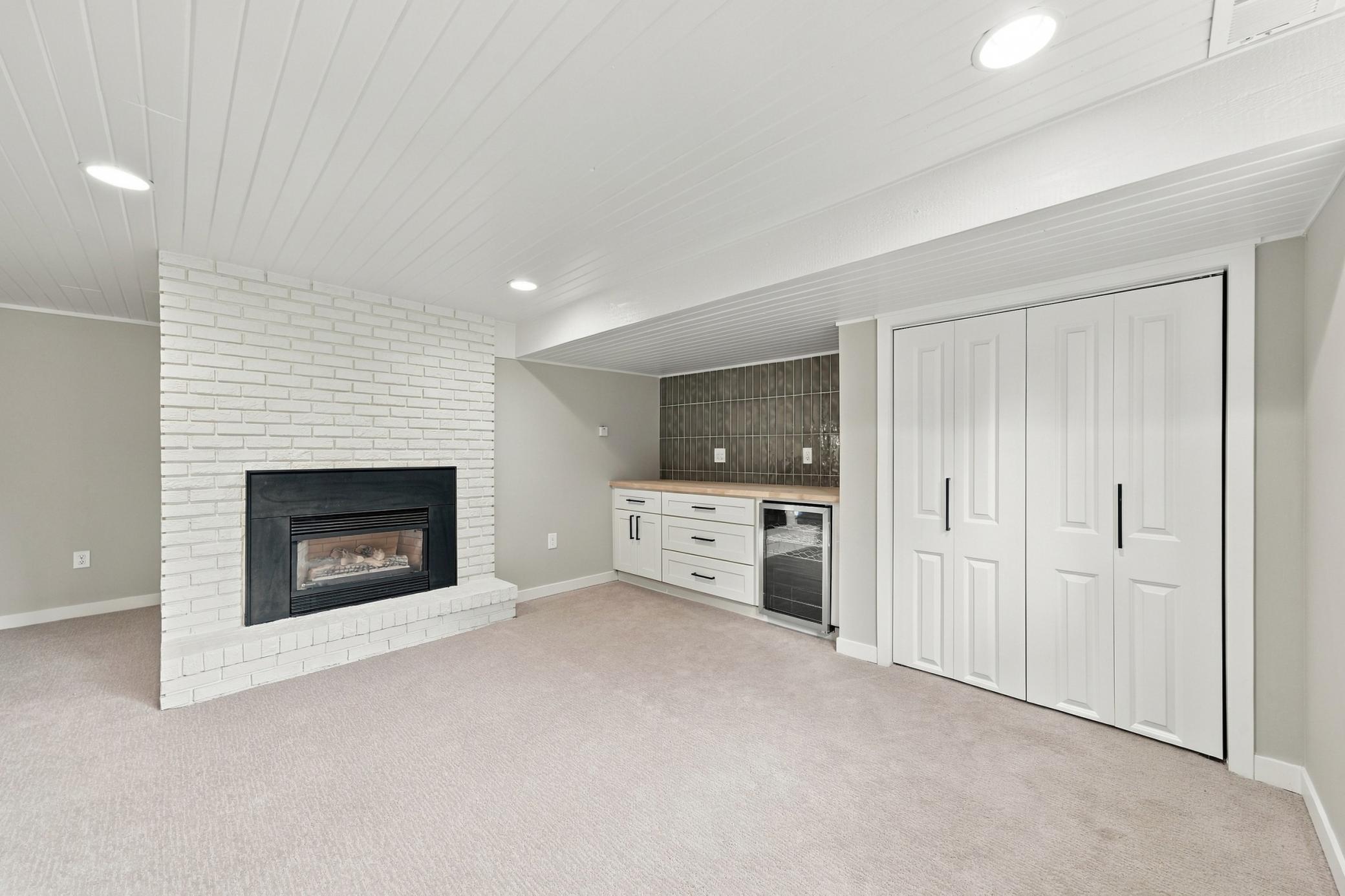 16724 Blenheim Way Property Photo 58