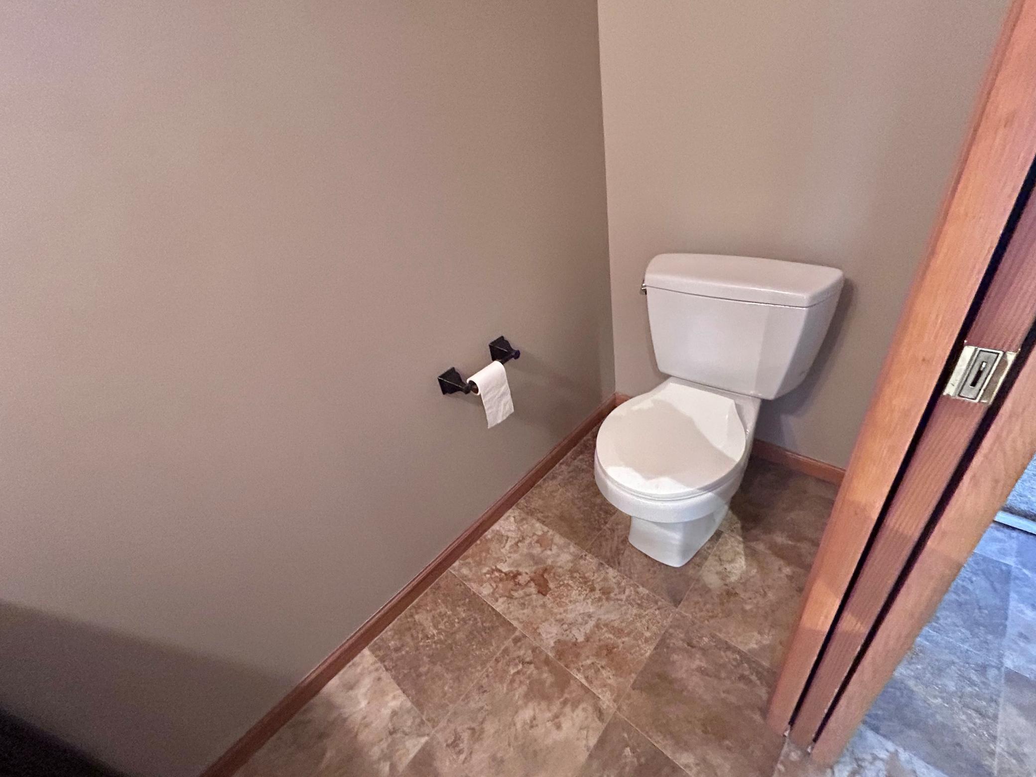 2445 Birn Hill Drive Property Photo 5