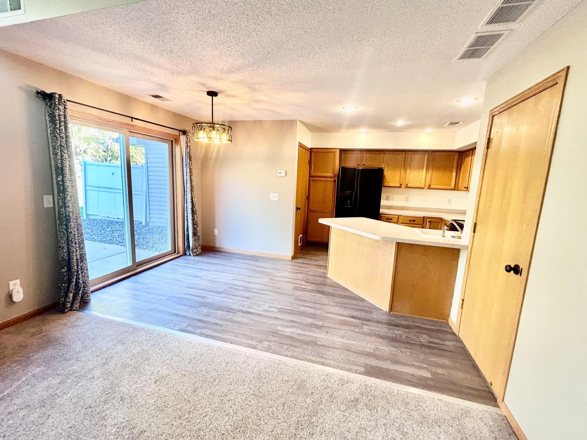 2445 Birn Hill Drive Property Photo 8