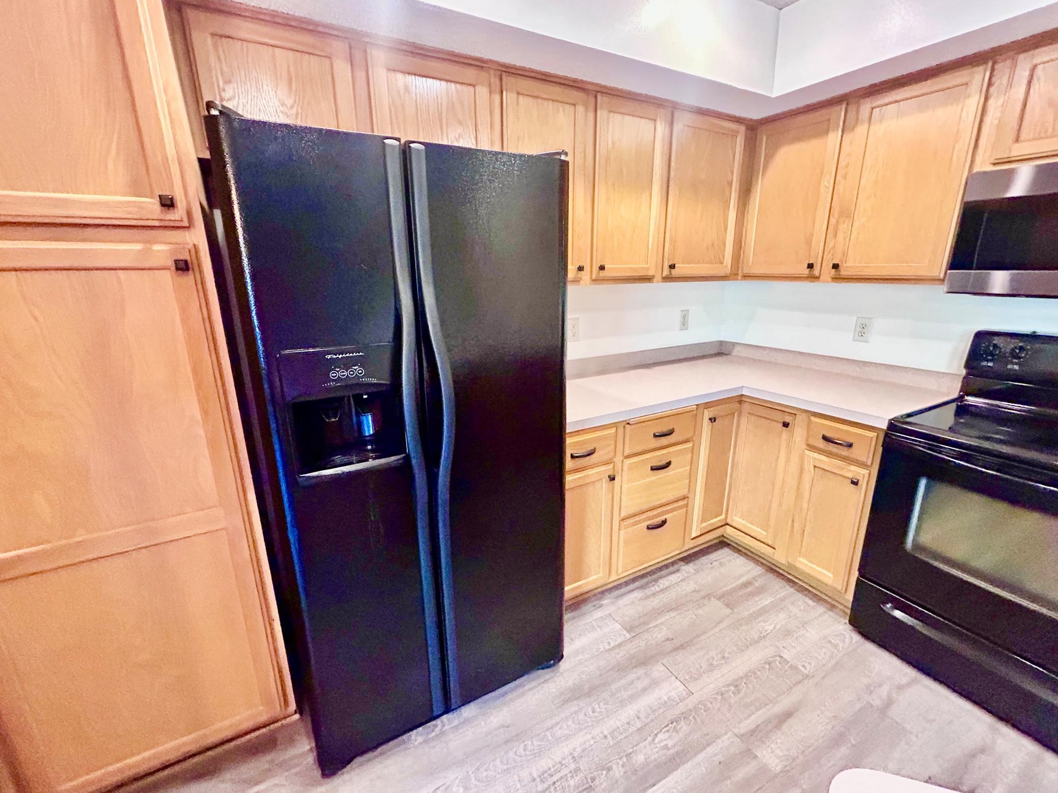 2445 Birn Hill Drive Property Photo 12