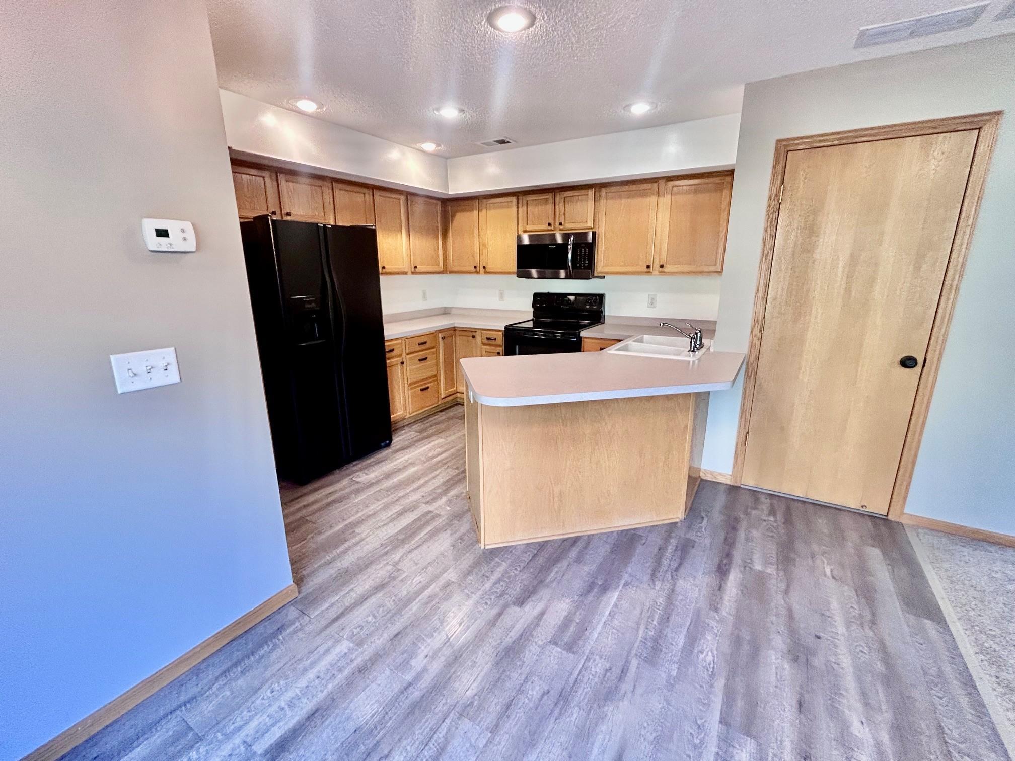 2445 Birn Hill Drive Property Photo 15