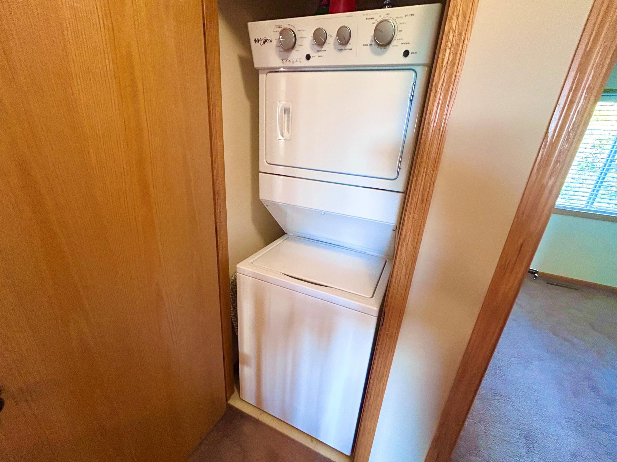 2445 Birn Hill Drive Property Photo 21