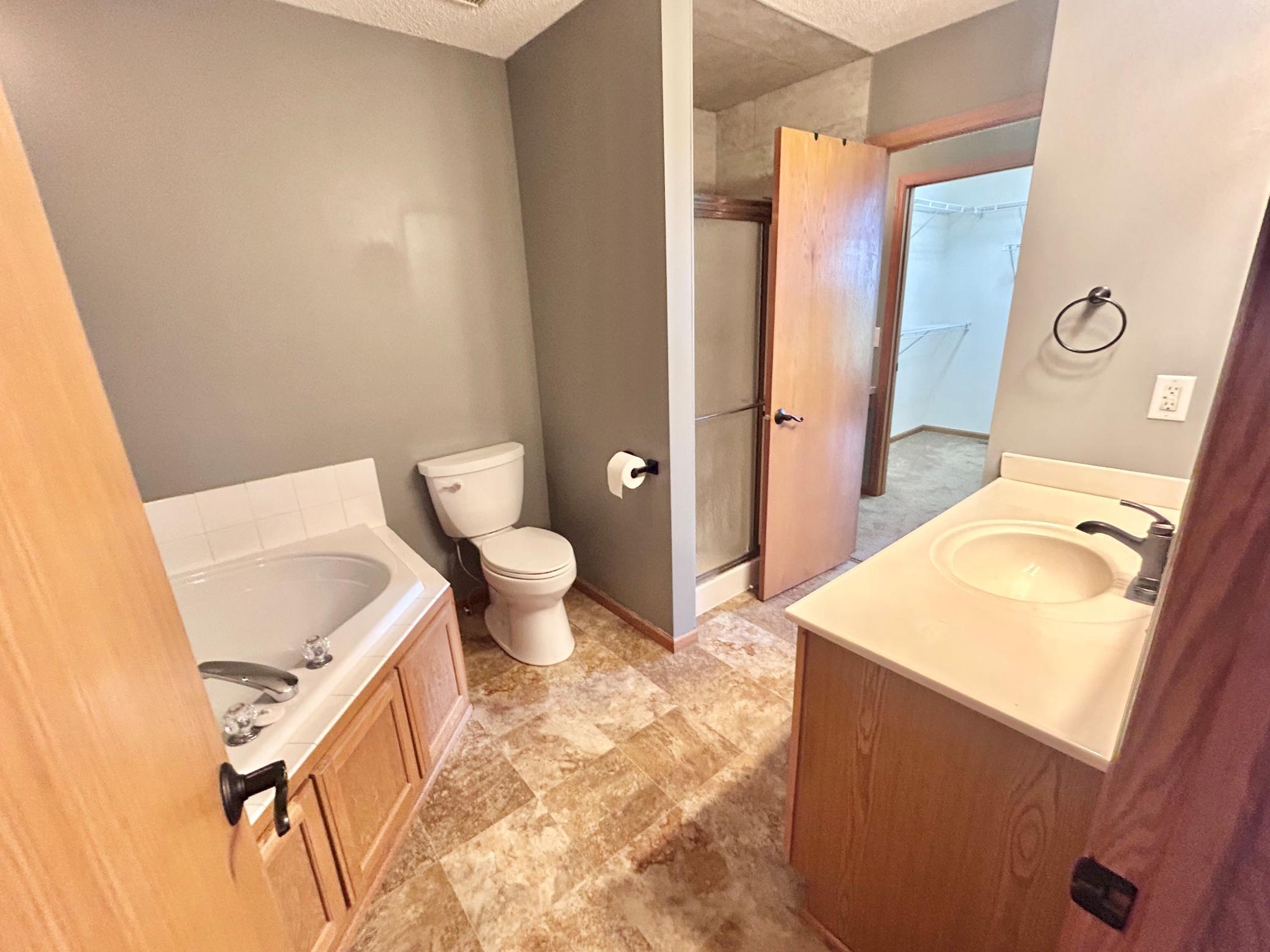 2445 Birn Hill Drive Property Photo 24