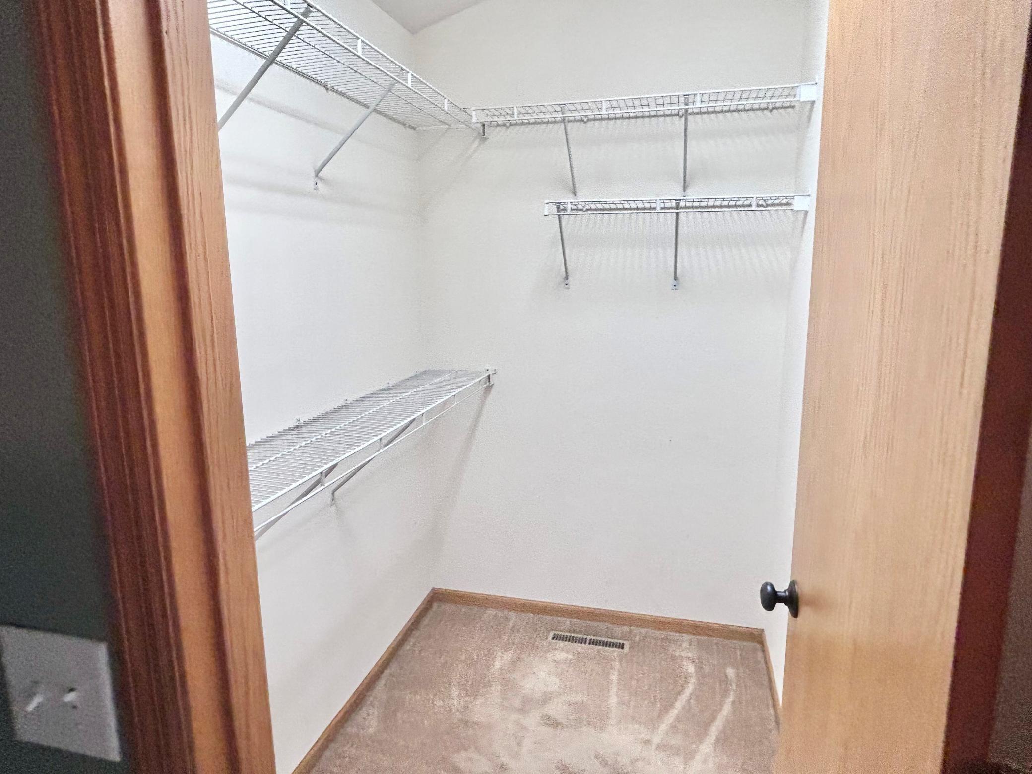 2445 Birn Hill Drive Property Photo 32