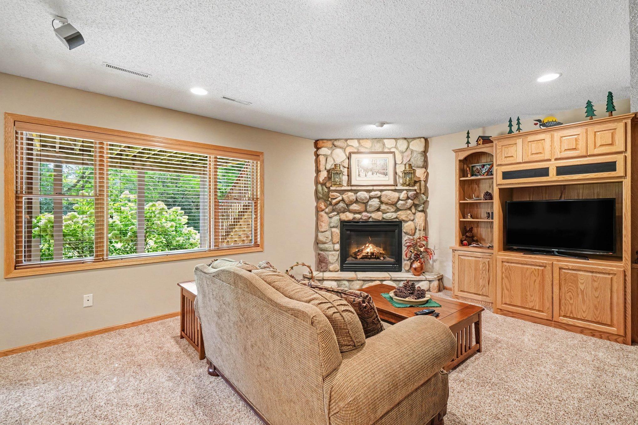 17207 Trenton Lane Property Photo 30