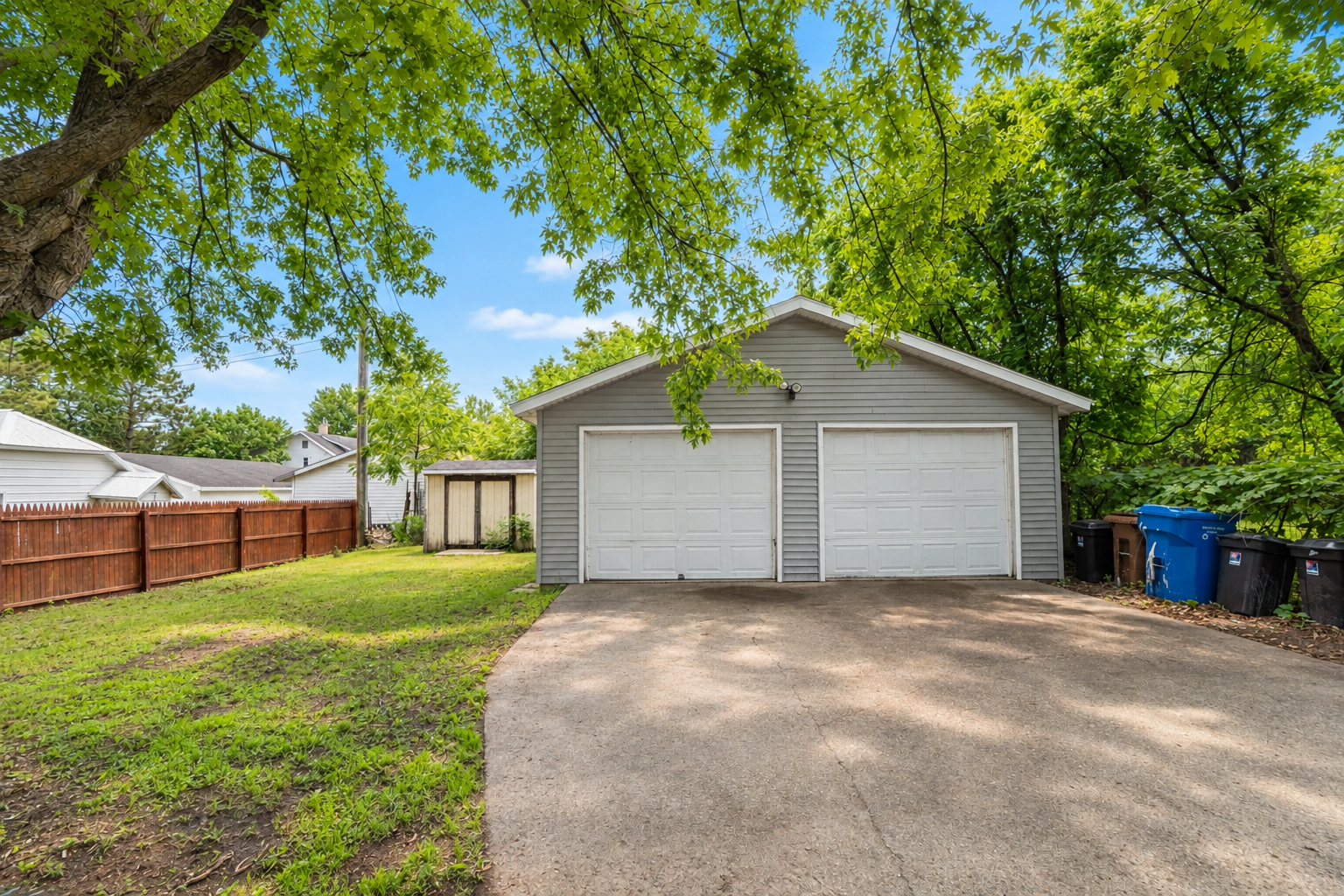 114 E Juniper Avenue Property Photo 4