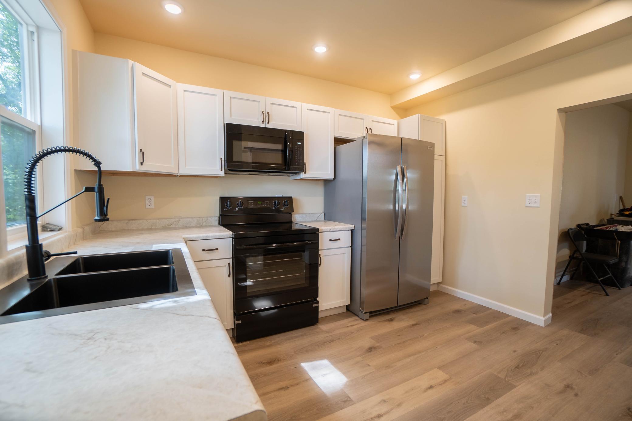 114 E Juniper Avenue Property Photo 6