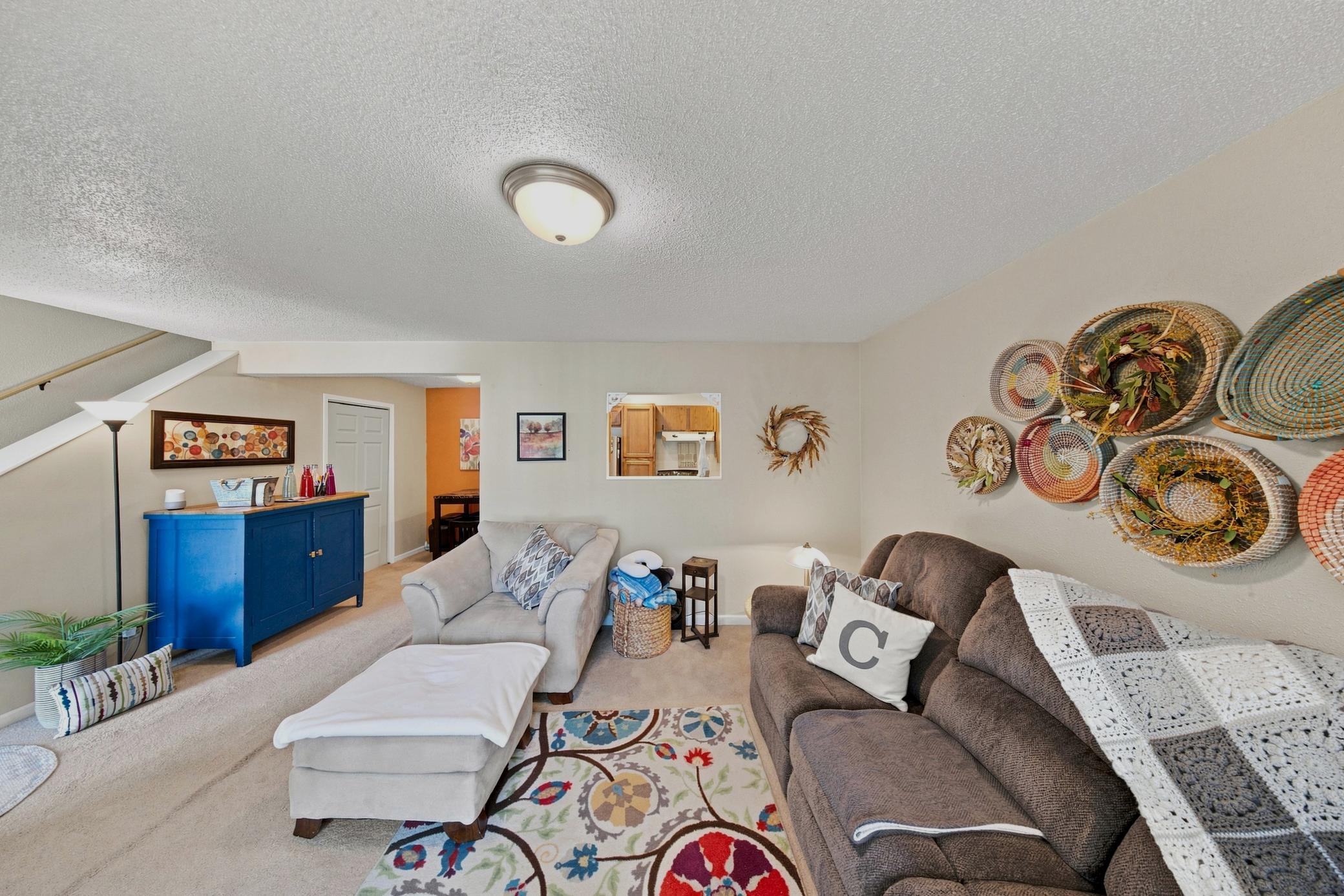 233 19th Street E Property Photo 7