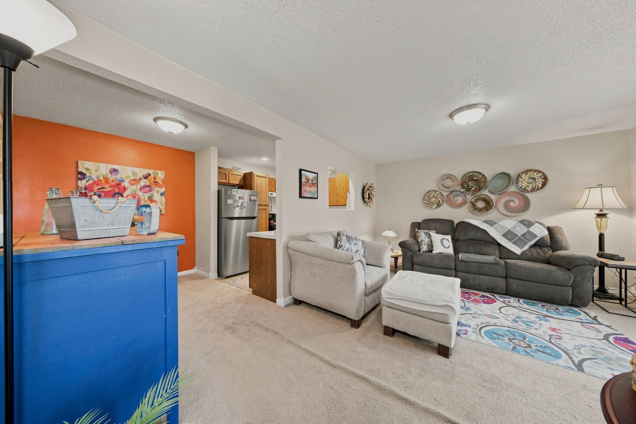 233 19th Street E Property Photo 10